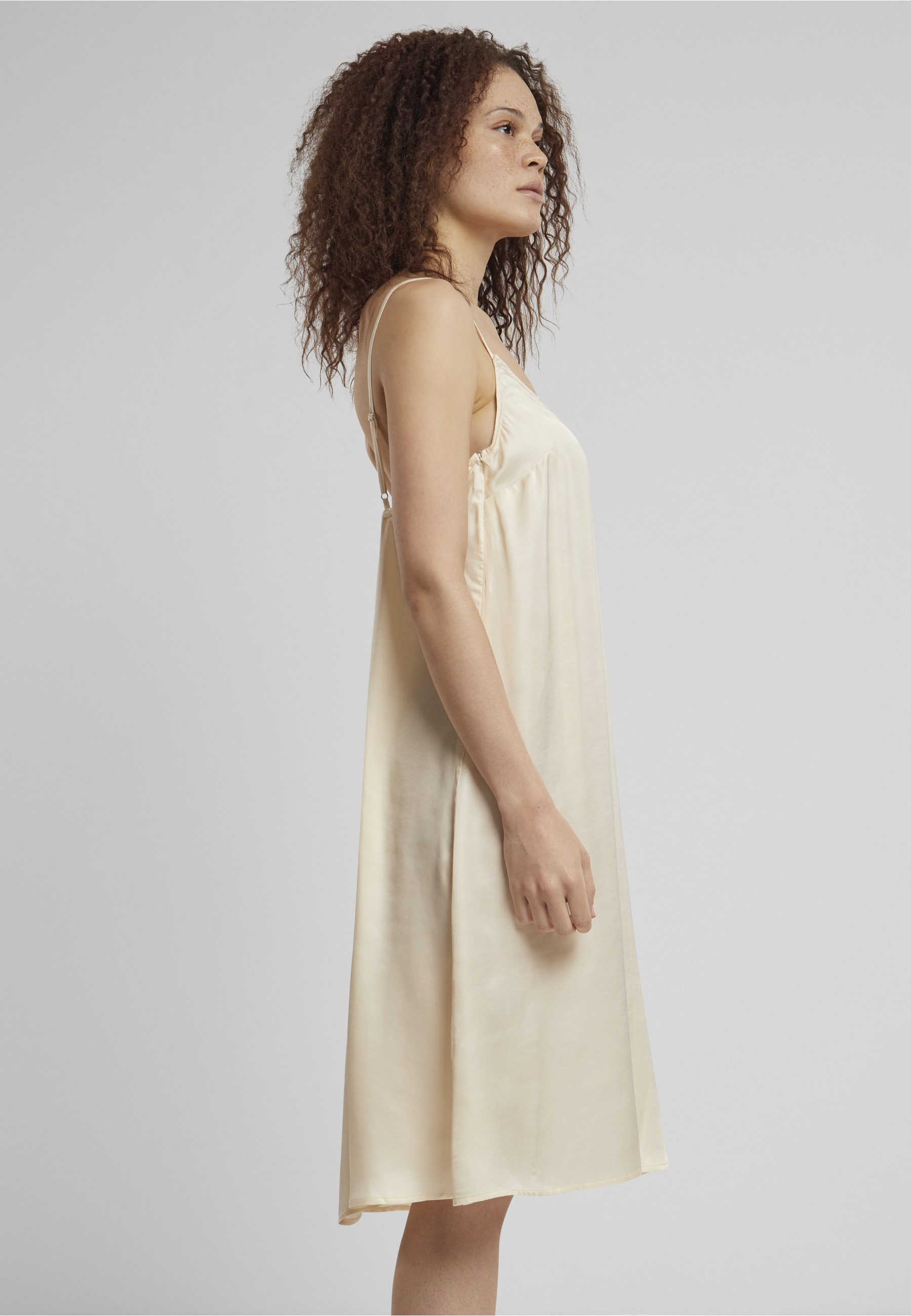 URBAN CLASSICS Shirtkleid »Urban Classics Damen Ladies Viscose Satin Slip Dress« 1 Stk. tlg.