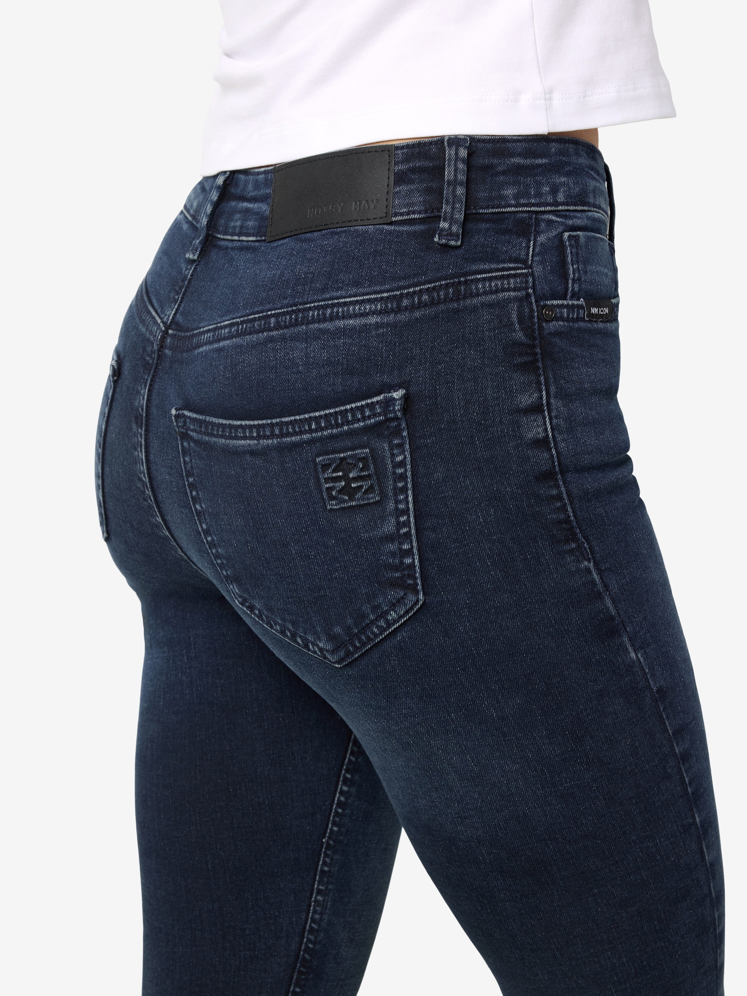 Noisy may Skinny-fit-Jeans »NMSENDIE HW AUTHENTIC SKINY AZ445DB NOOS«