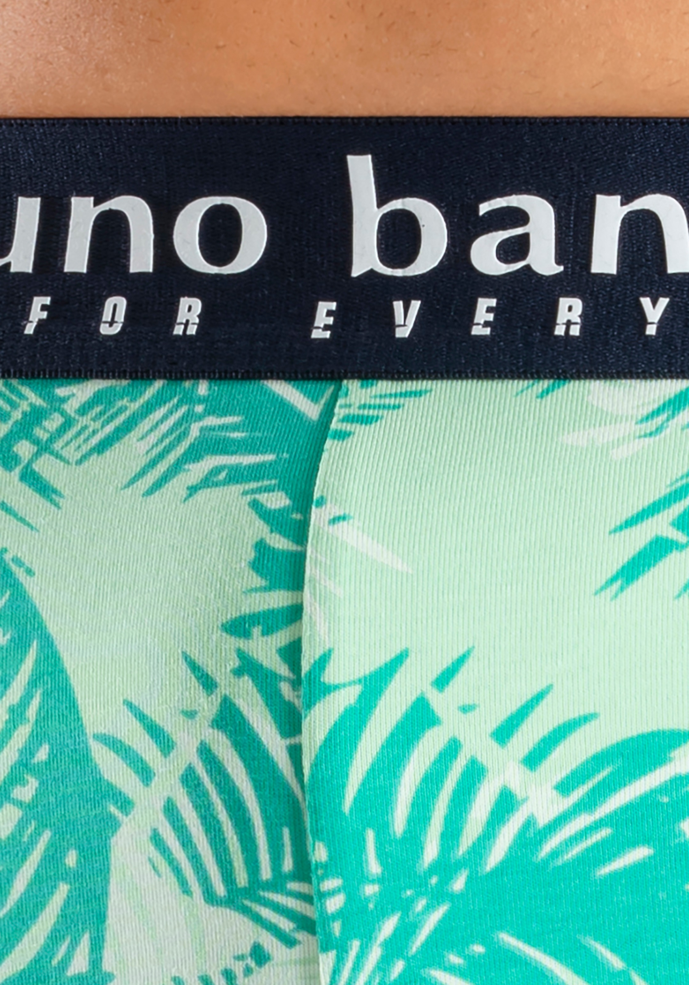 Bruno Banani Boxer »Boxershorts für Herren«, (Packung, 4 St., 4er-Pack), mit Palmendruck und unifarben aus Baumwollmischung