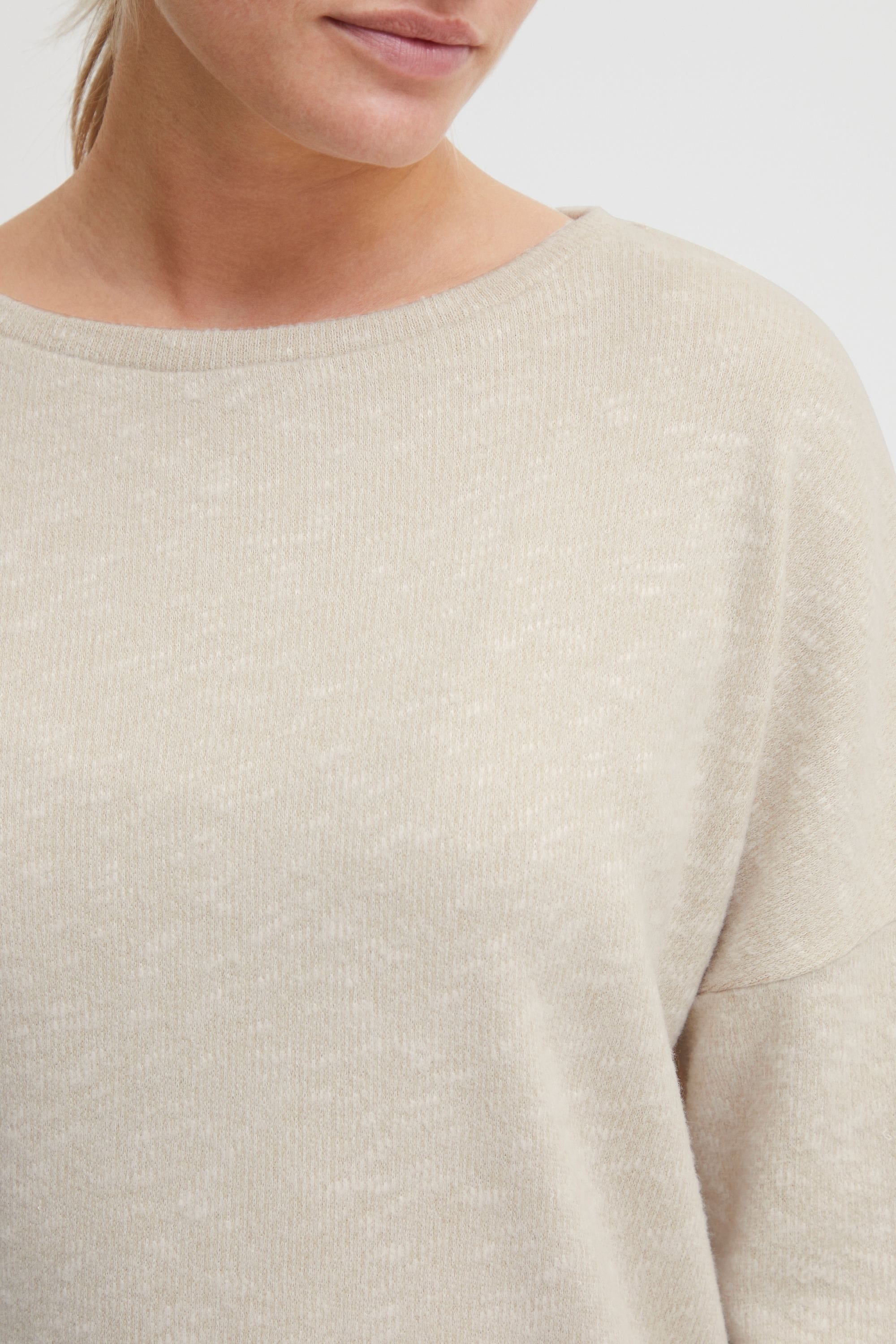 OXMO Rundhalspullover »Sweatshirt OXSanne«