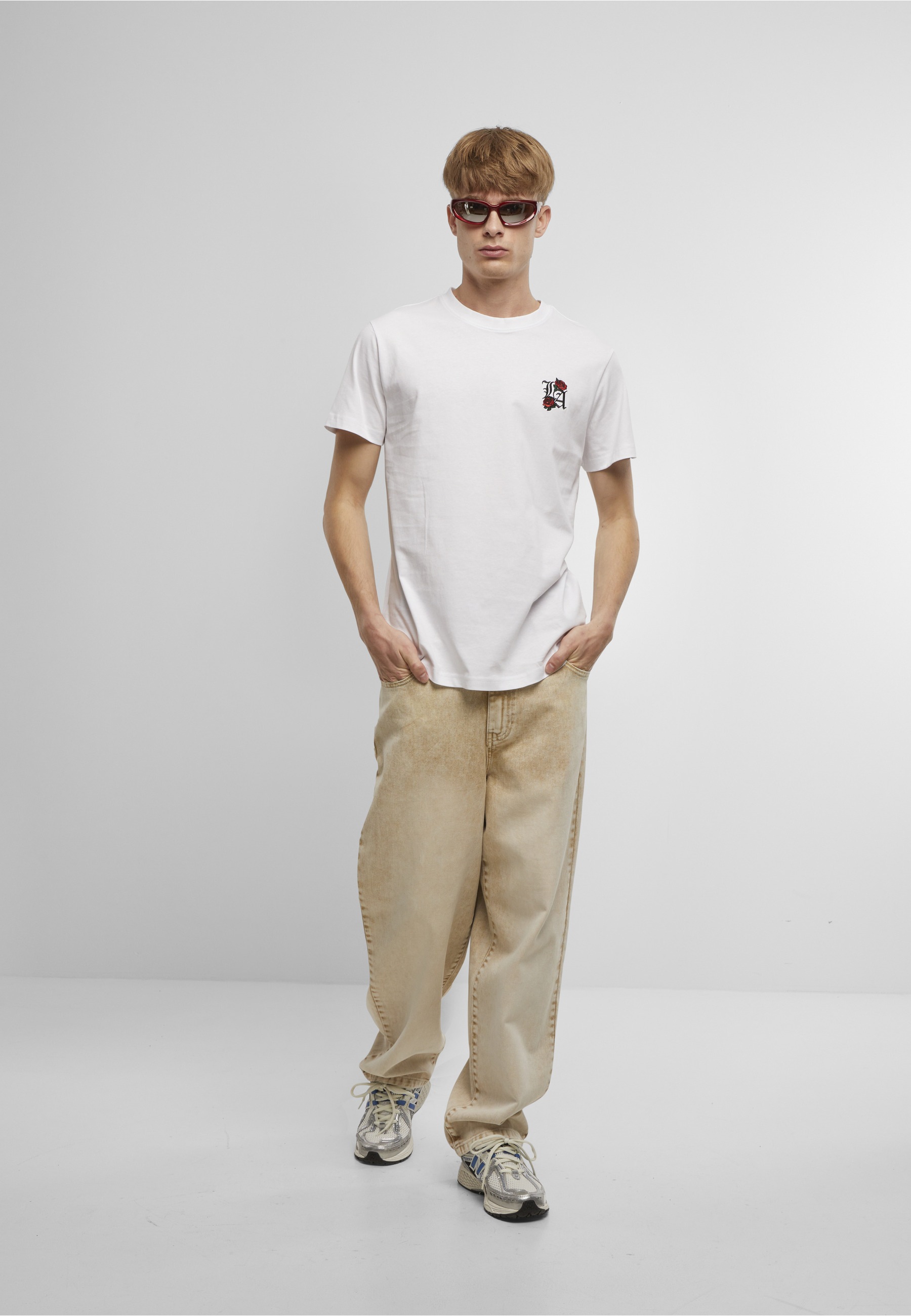 MisterTee T-Shirt »MisterTee LA Roses EMB Tee« 1 Stk.