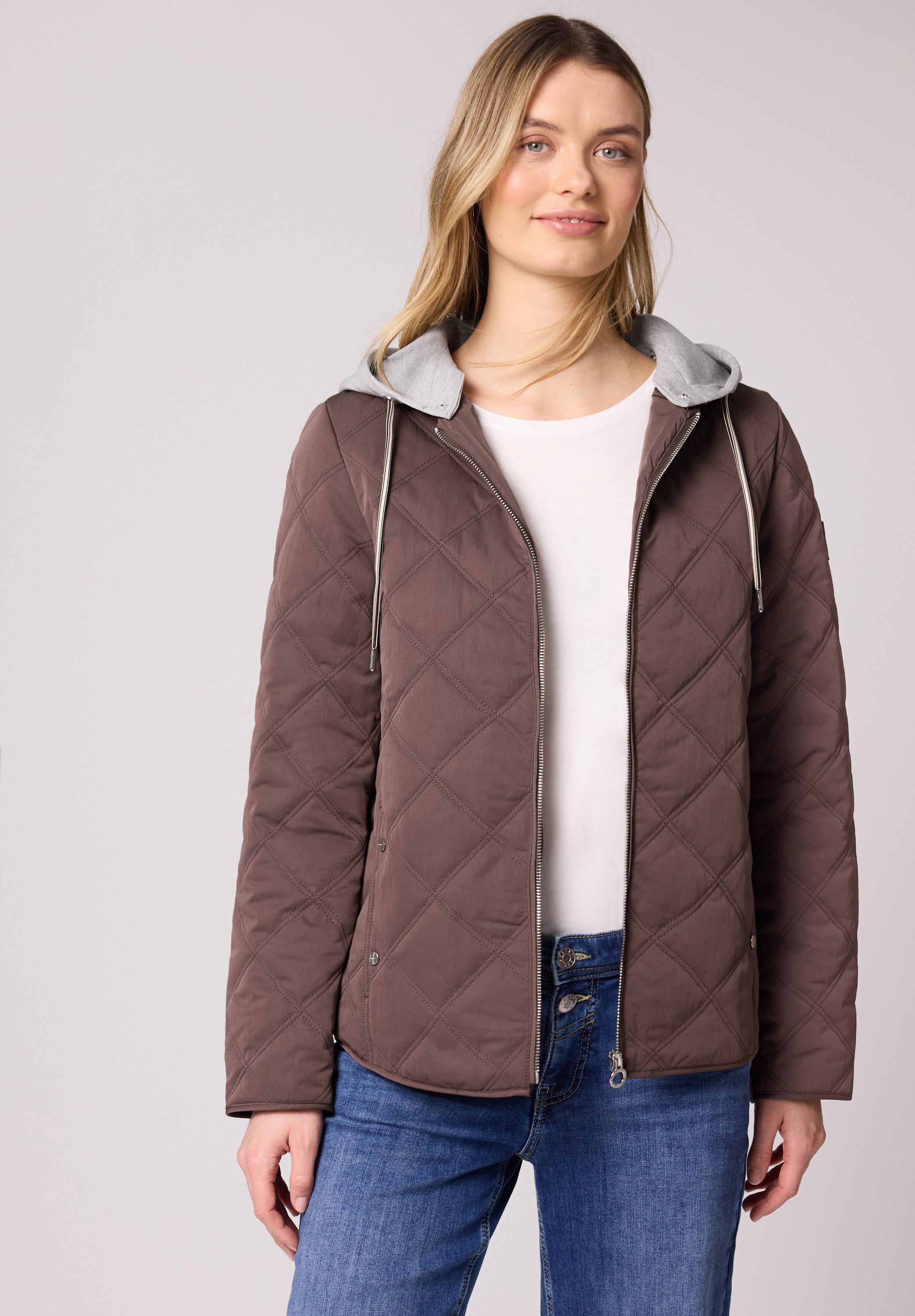 STREET ONE Steppjacke mit Kapuze mit moderner Steppung günstig online kaufen