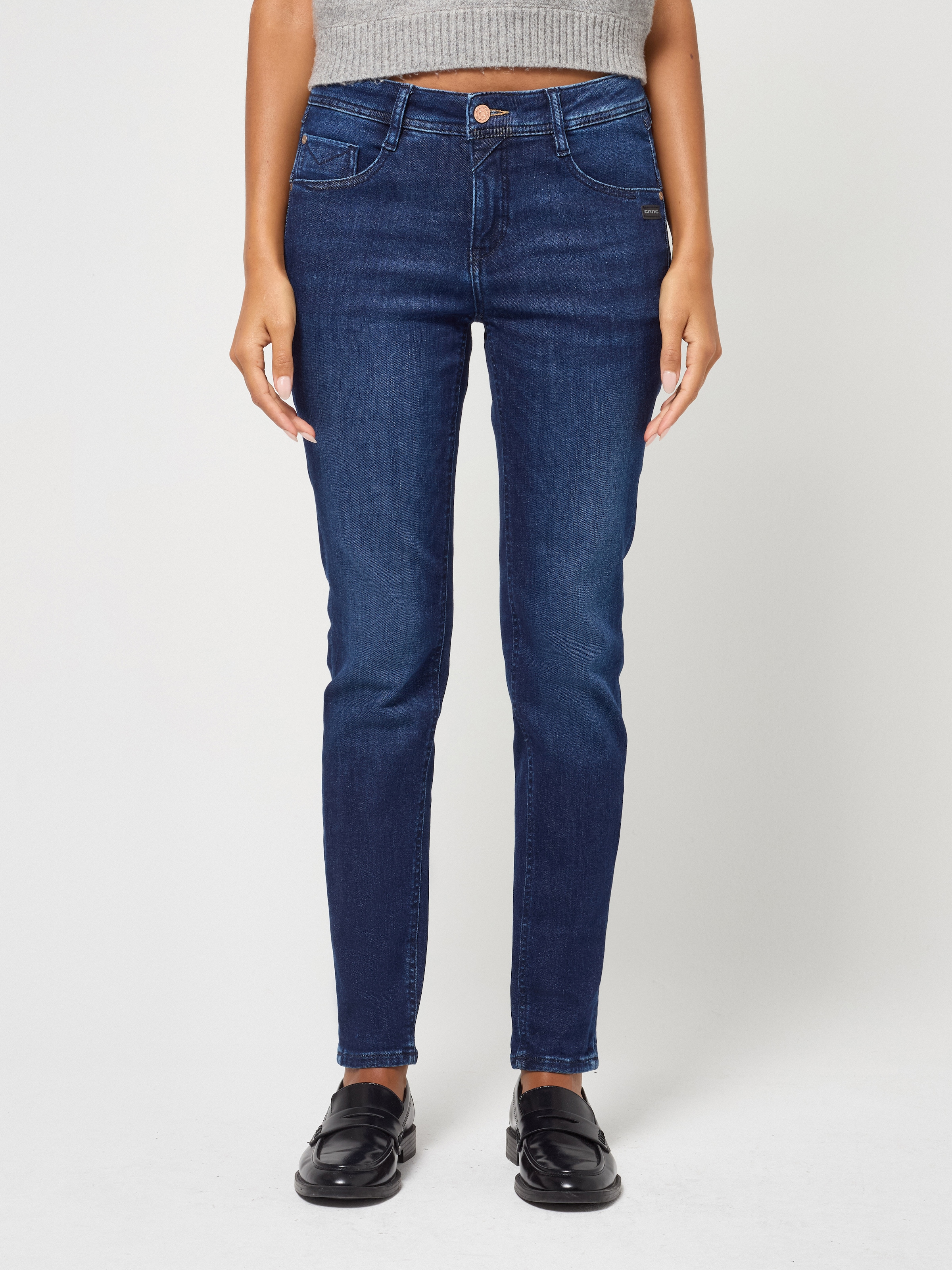 GANG Relax-fit-Jeans "94AMELIE" mit doppelter rechter Gesäßtasche