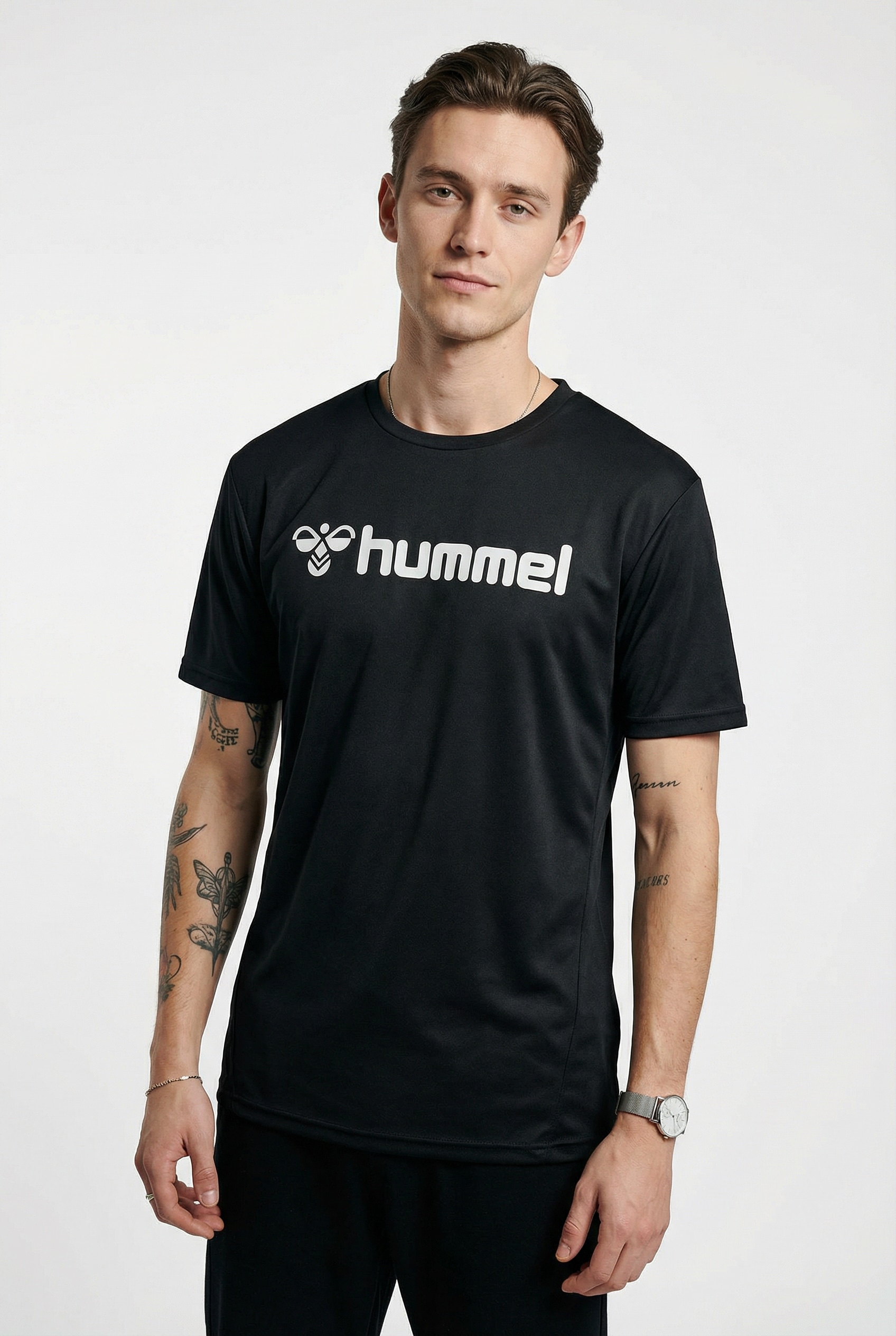 hummel Trainingsshirt "hmlLOGO JERSEY S/S" mit Rundhalsausschnitt, Kurzarm-Design, schnell trocknend