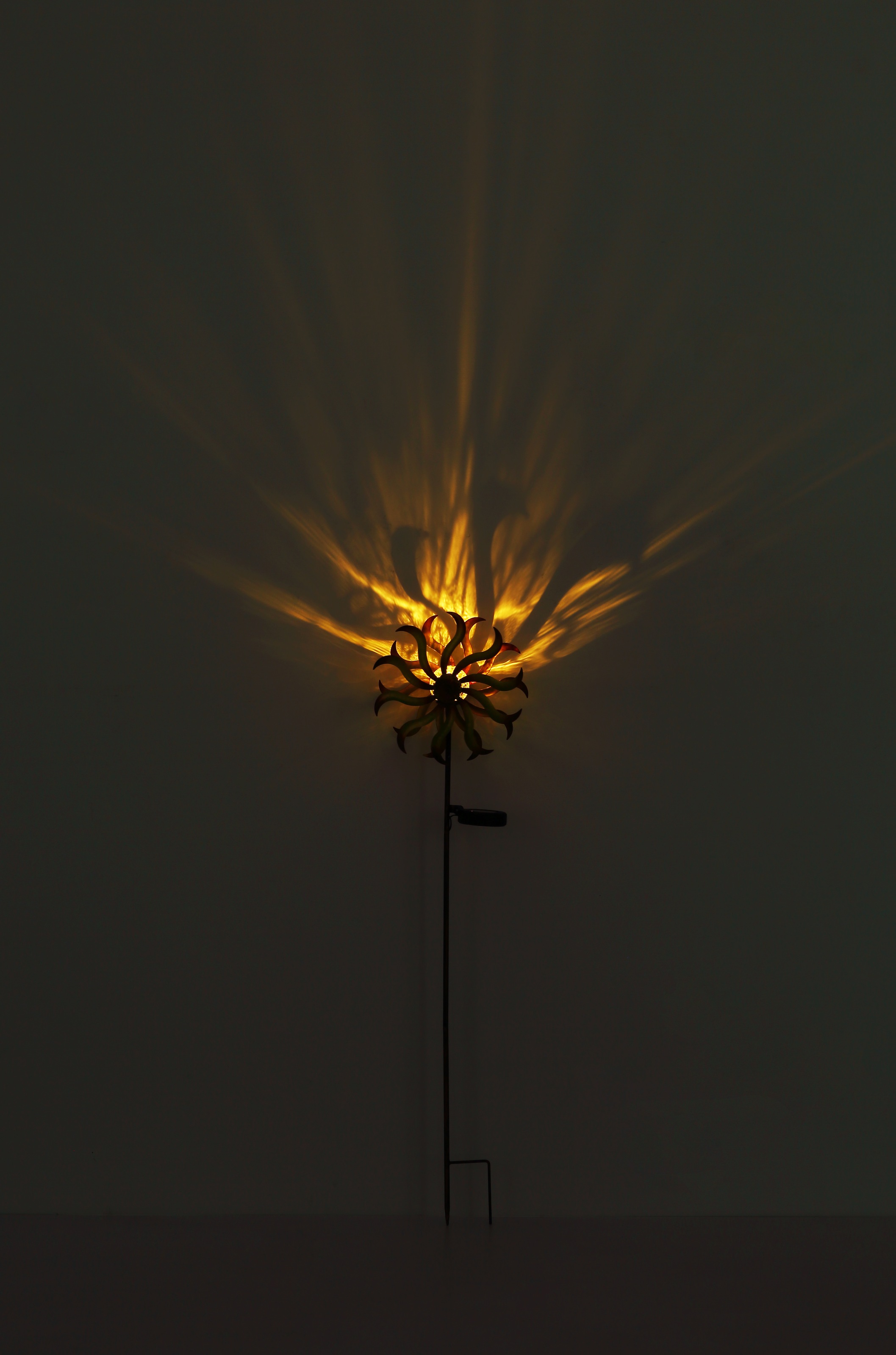 GLOBO LIGHTING LED Solarleuchte »SOLARLEUCHTE METALL GOLDFARBEN PATINIERT, 1XLED« LED-Modul 1 Stk. Warmweiß