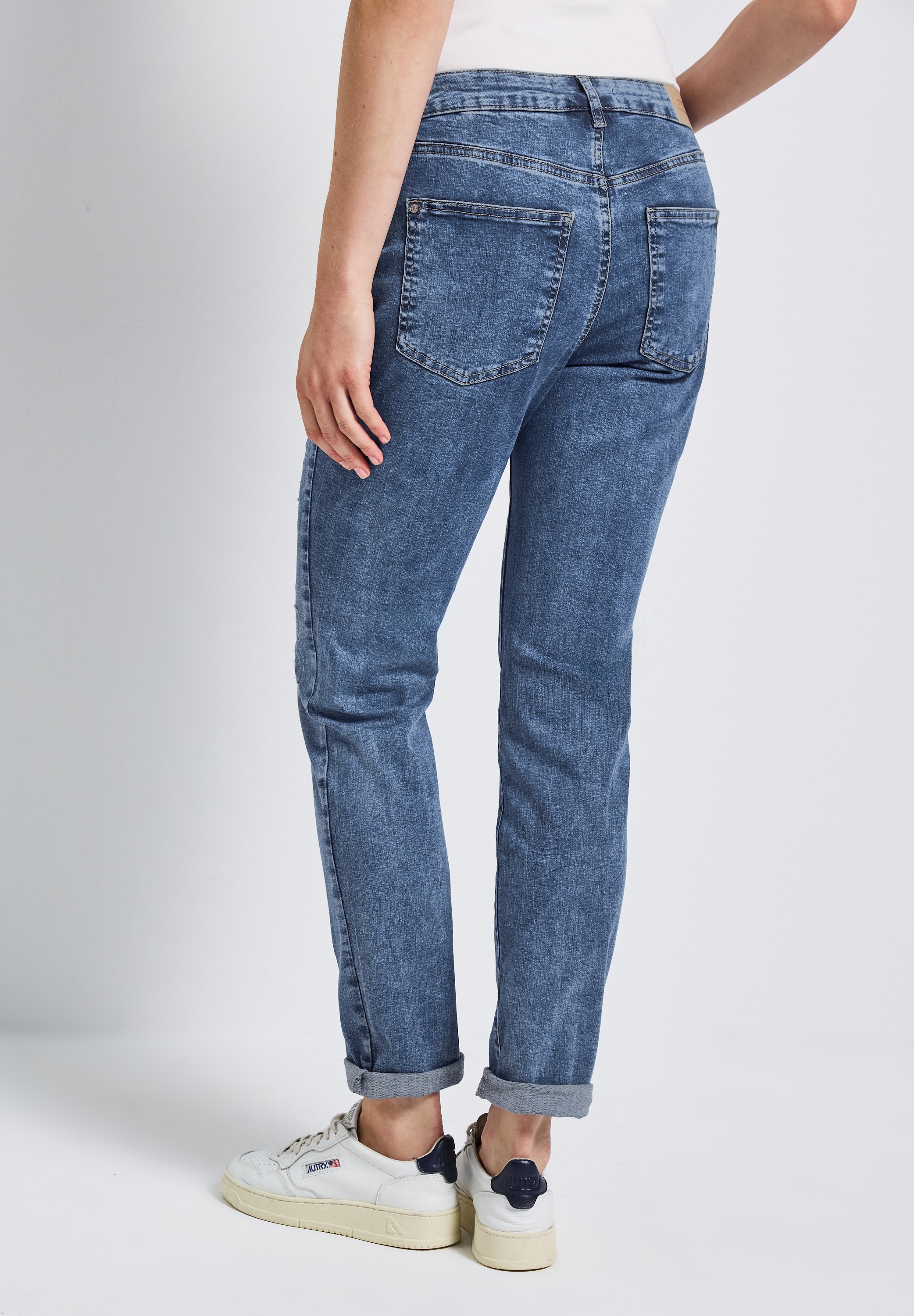 STREET ONE Loose-fit-Jeans, Middle Waist günstig online kaufen