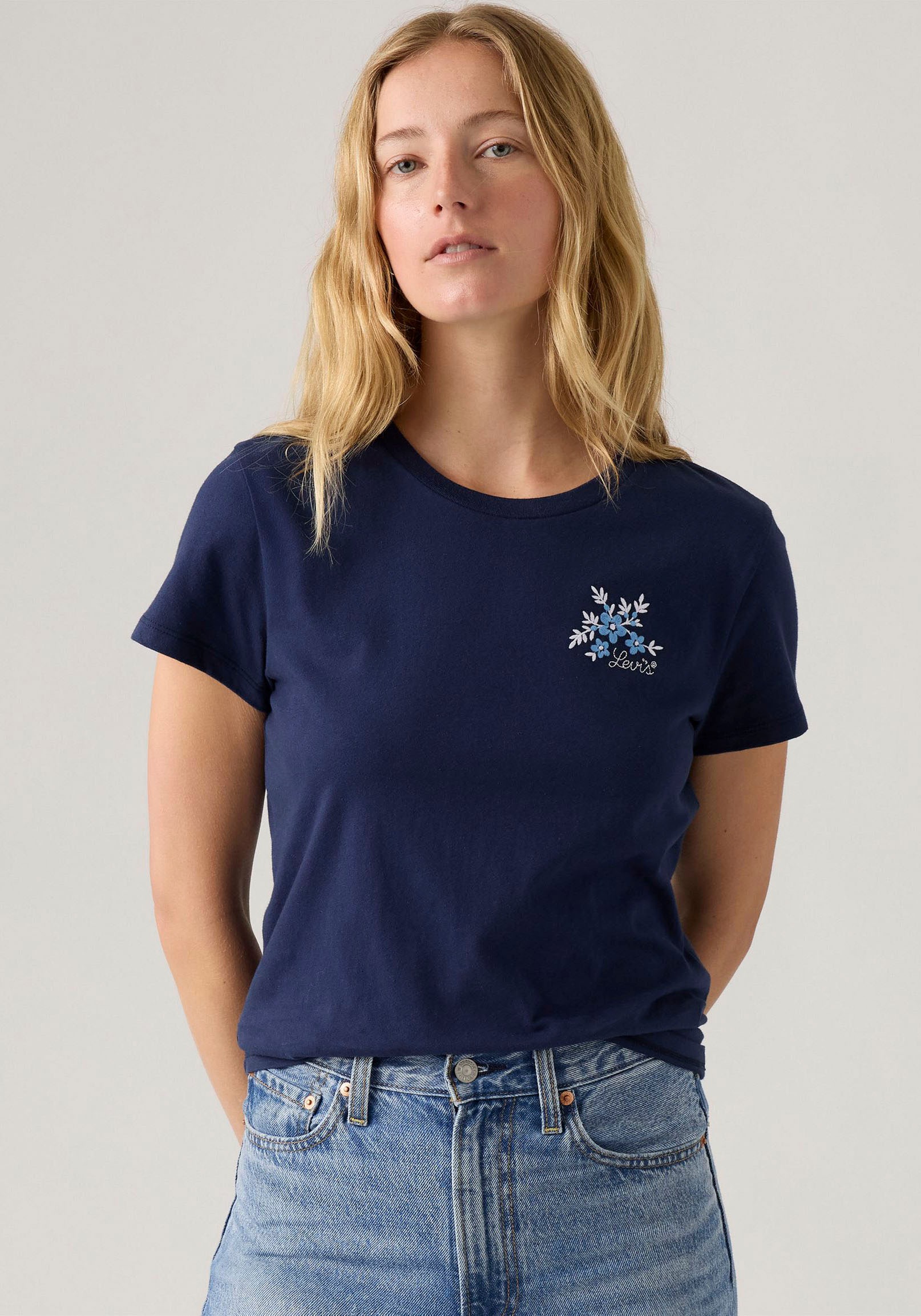 Levis T-Shirt "THE PERFECT TEE", mit Batwing-Logoprint günstig online kaufen