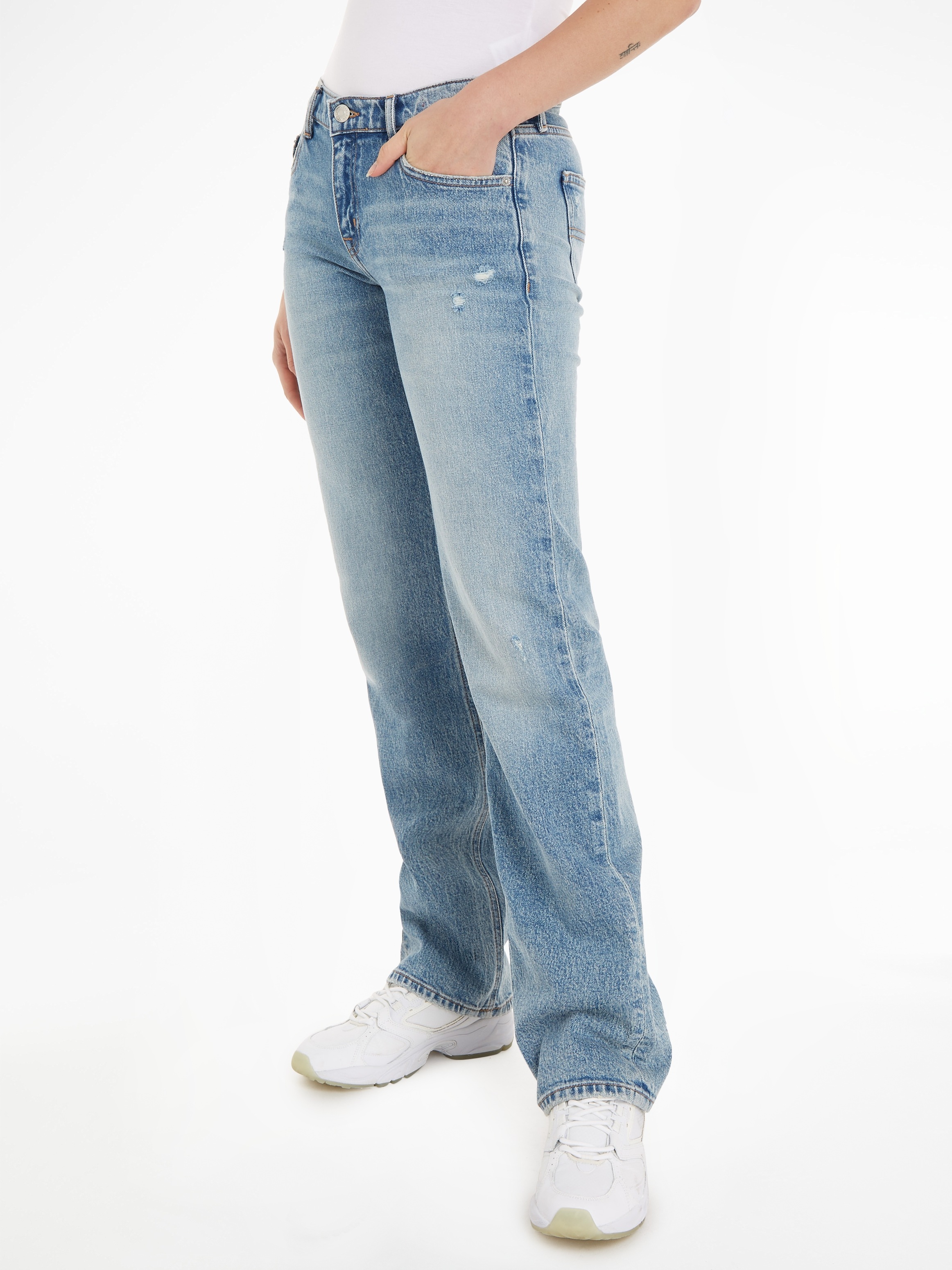 Tommy Jeans Straight-Jeans, bestellen BAUR Logobadge | und mit für Labelflags