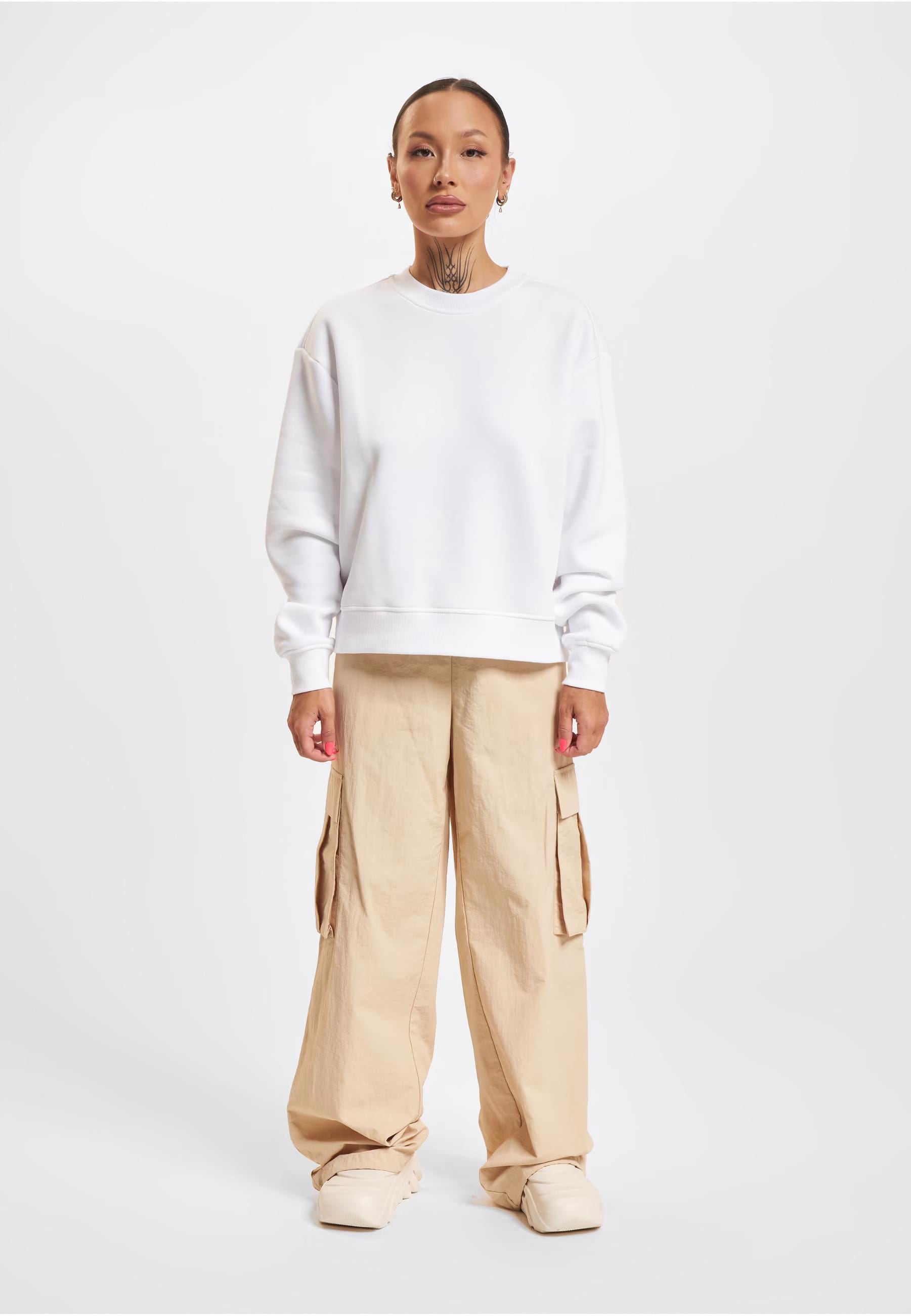 Just Rhyse Sweater »Just Rhyse Just Rhyse WavyPalms Pullover«
