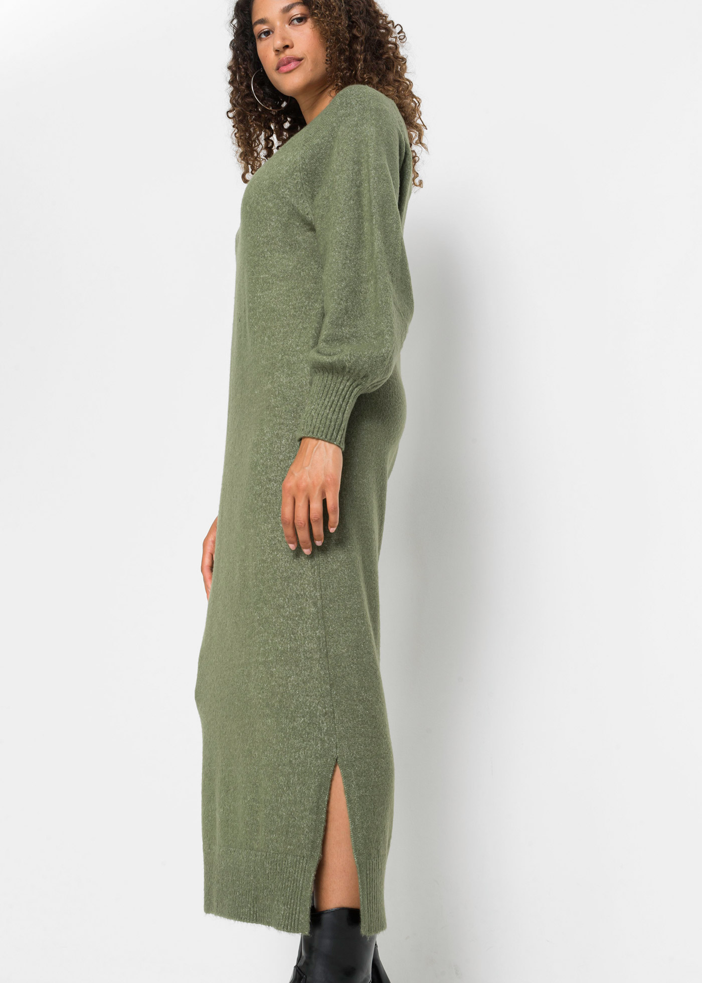 Thumbnail - bonprix Strickkleid "Oversized Strickkleid in Midilänge" Oversized Strickkleid in Midilänge mit Ballonärmeln und V-Aussc...