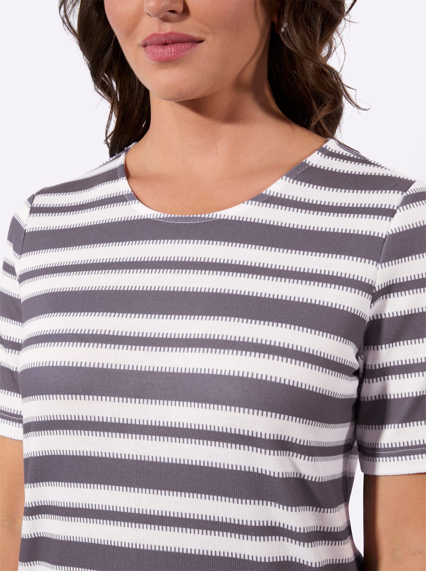 Casual Looks Rundhalsshirt »Kurzarm-Shirt« 1 tlg.