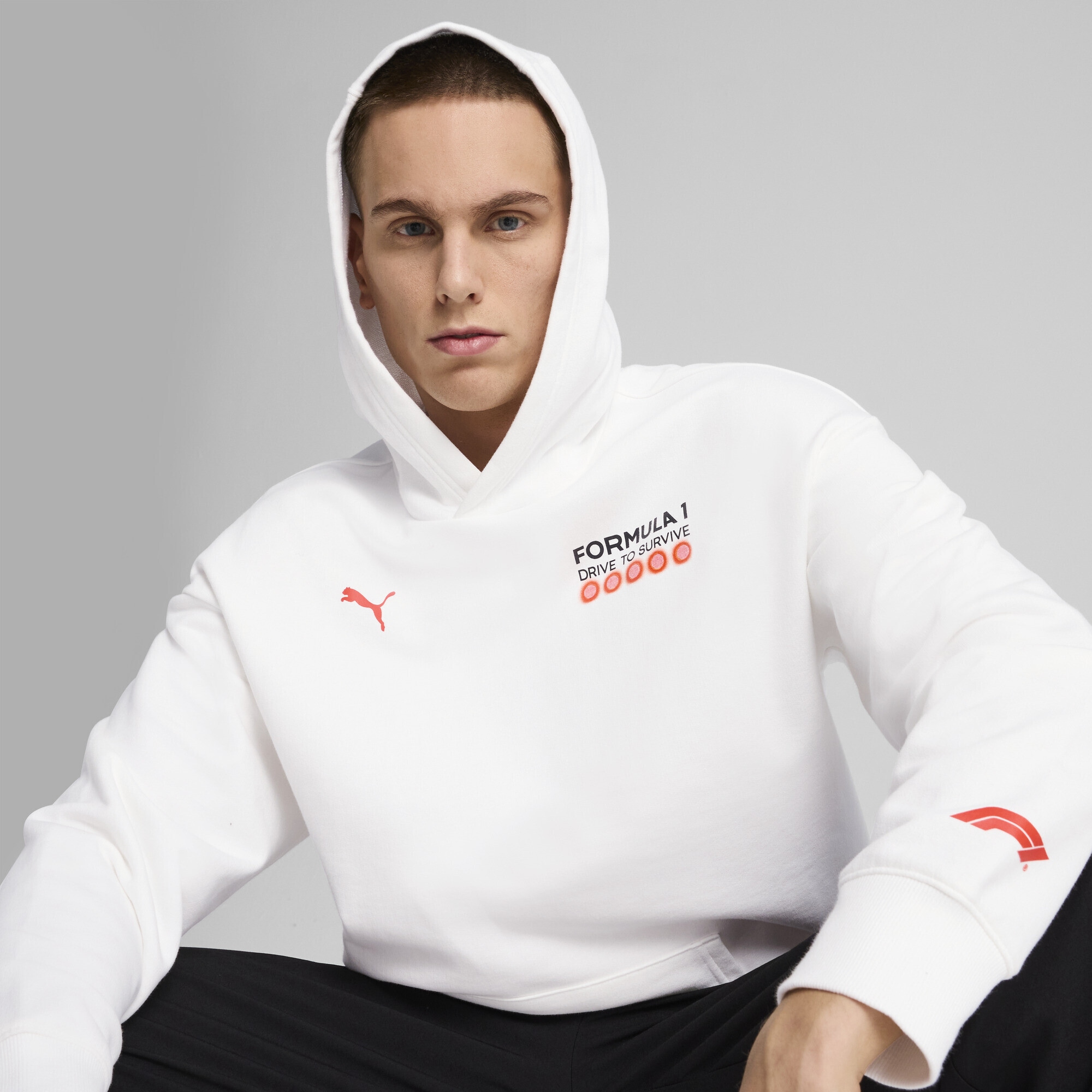 PUMA Hoodie »F1® Drive to Survive Graphic Hoodie Herren«