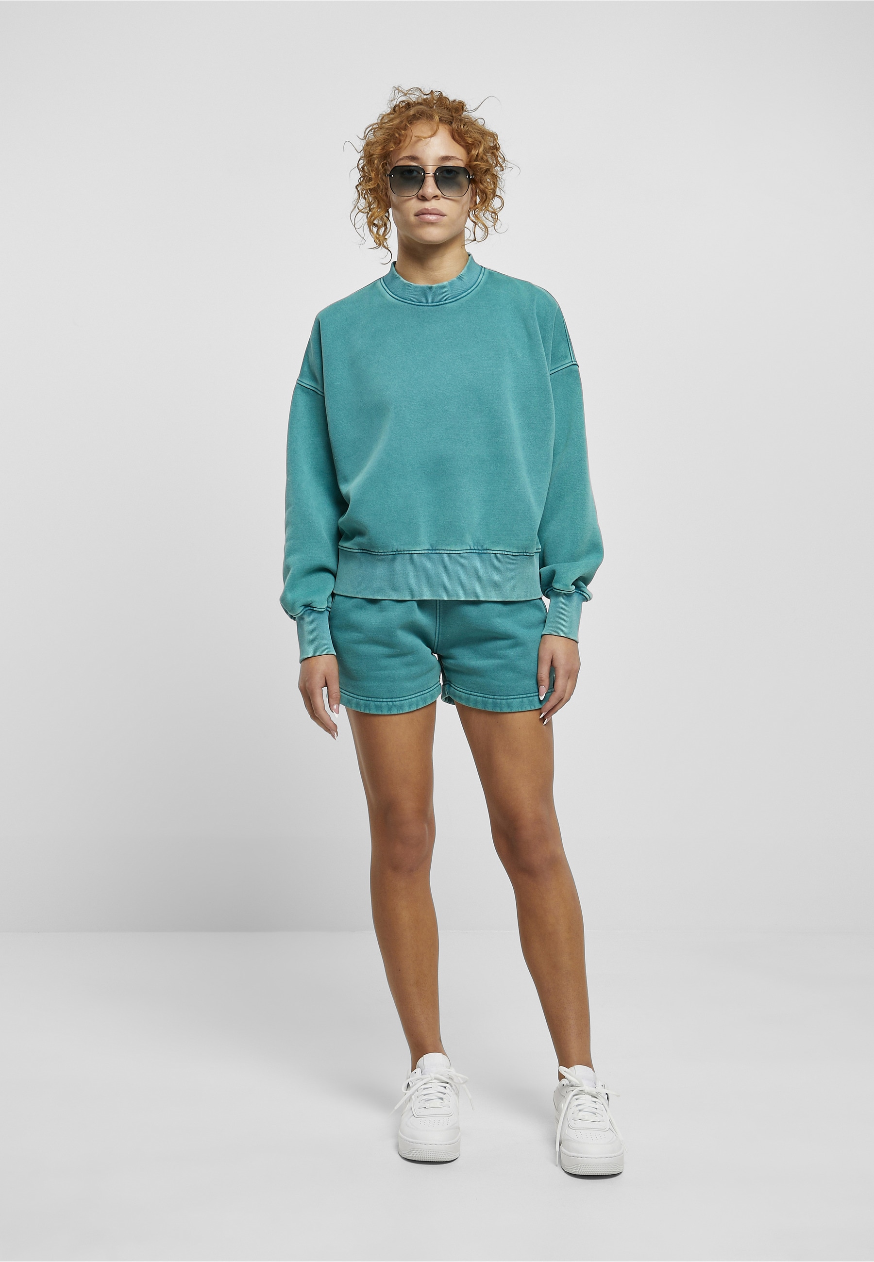URBAN CLASSICS Sweater »Urban Classics Damen Ladies Oversized Stone Washed Crewneck«, 1 Stk.
