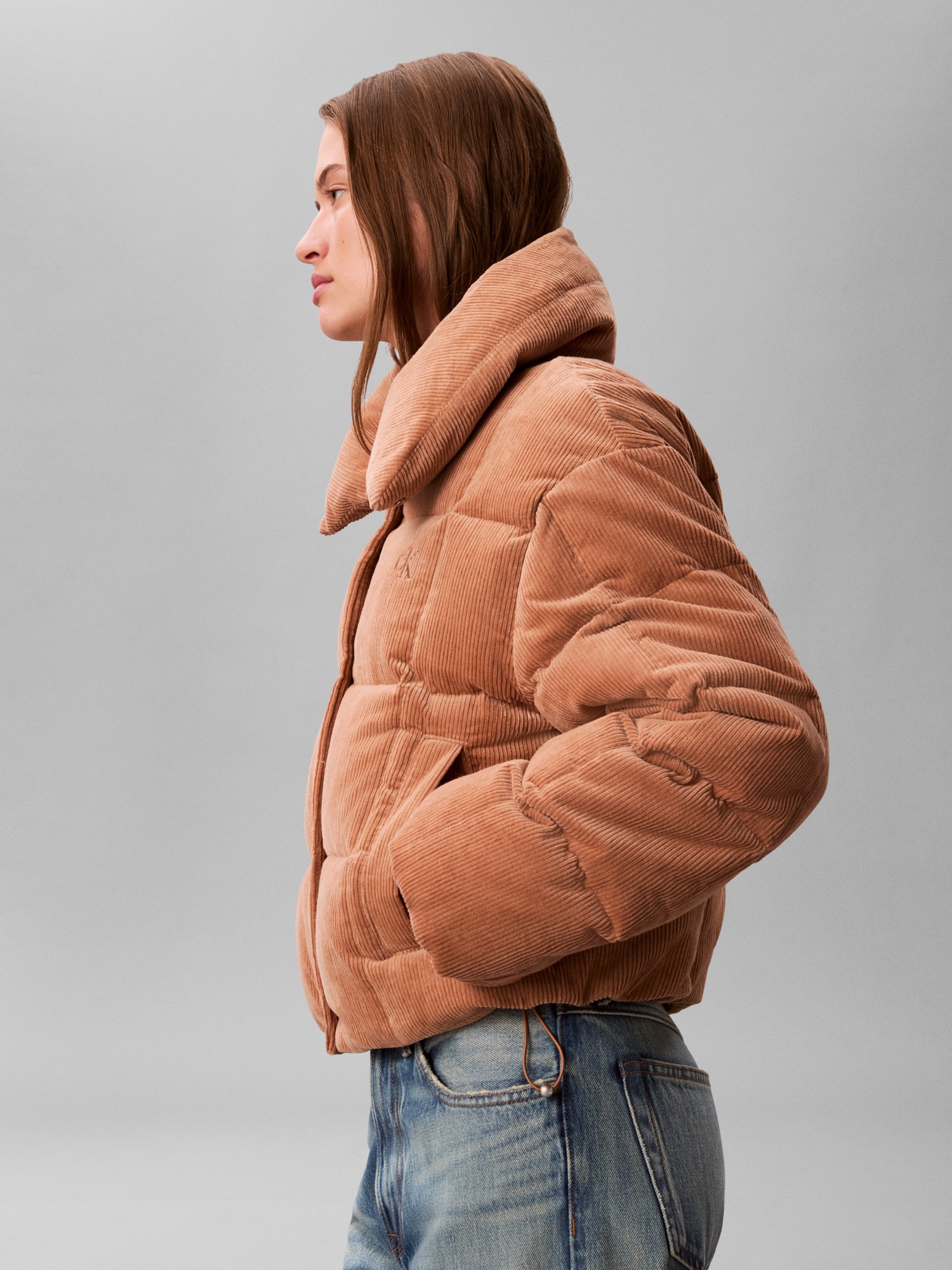 Calvin Klein Jeans Cordjacke »CORDUROY INSULATED DOWN PUFFER« ohne Kapuze Mit Rundhalsausschnitt, regular fit