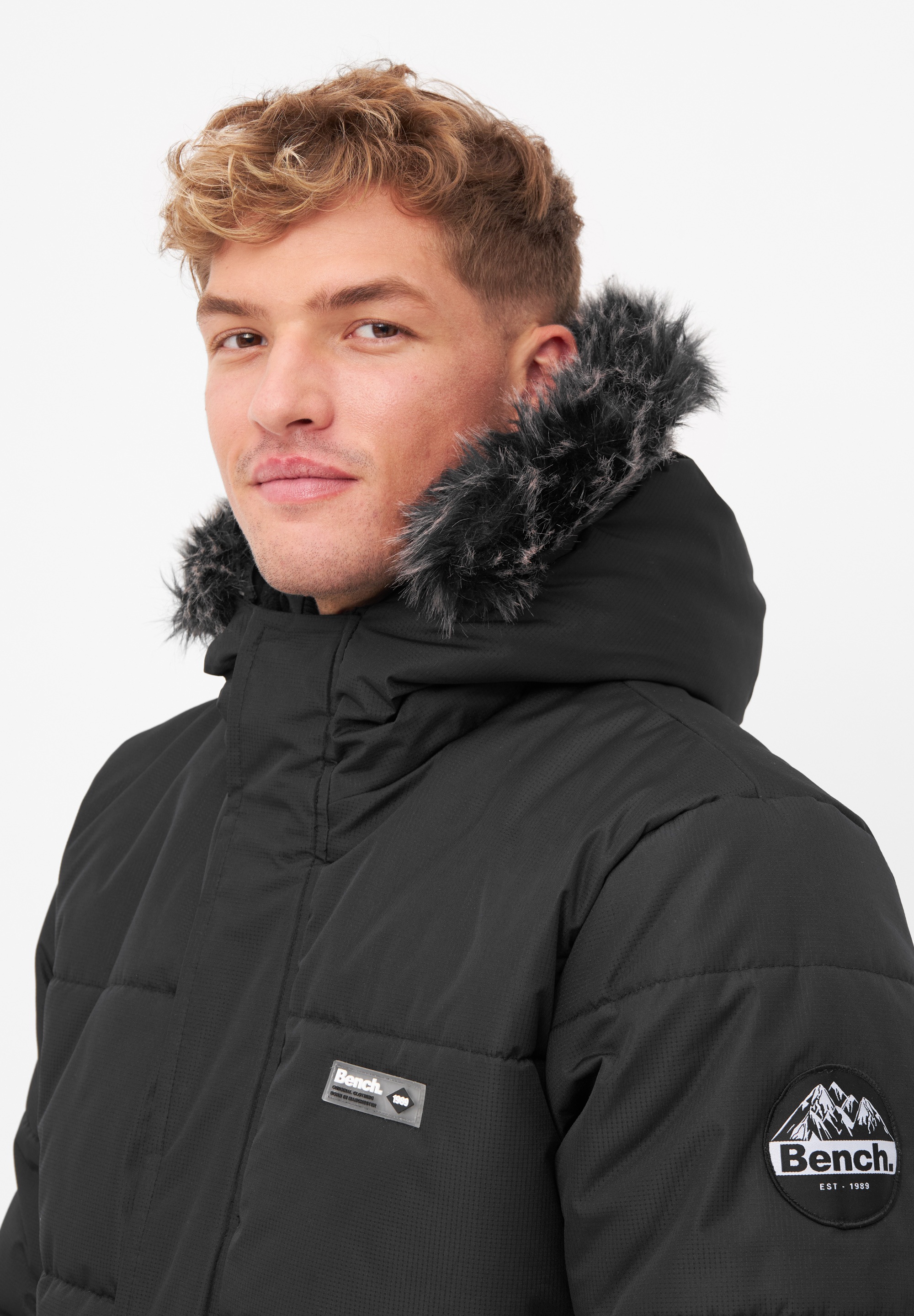 Bench. Steppjacke »KOUFAX«, mit Kapuze