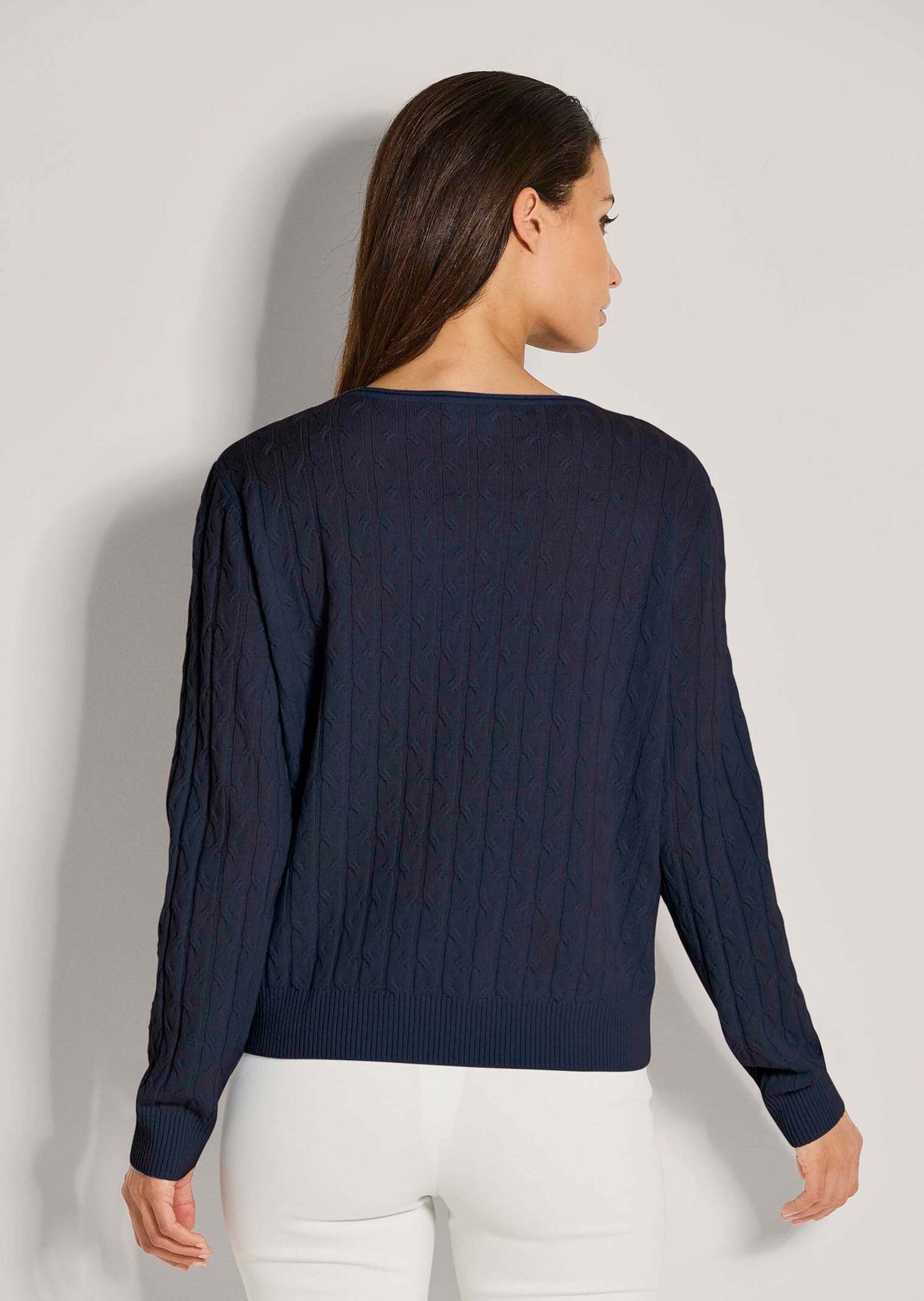 Longpullover MADELEINE "Strickpullover Eleganter Wollpullover mit Zopfmuster", Damen, Gr. 40/42, blau (marine), Obermaterial: 100% Schurwolle WV., Modern, Pullover Longpullover, Allover-Zopfmuster 3