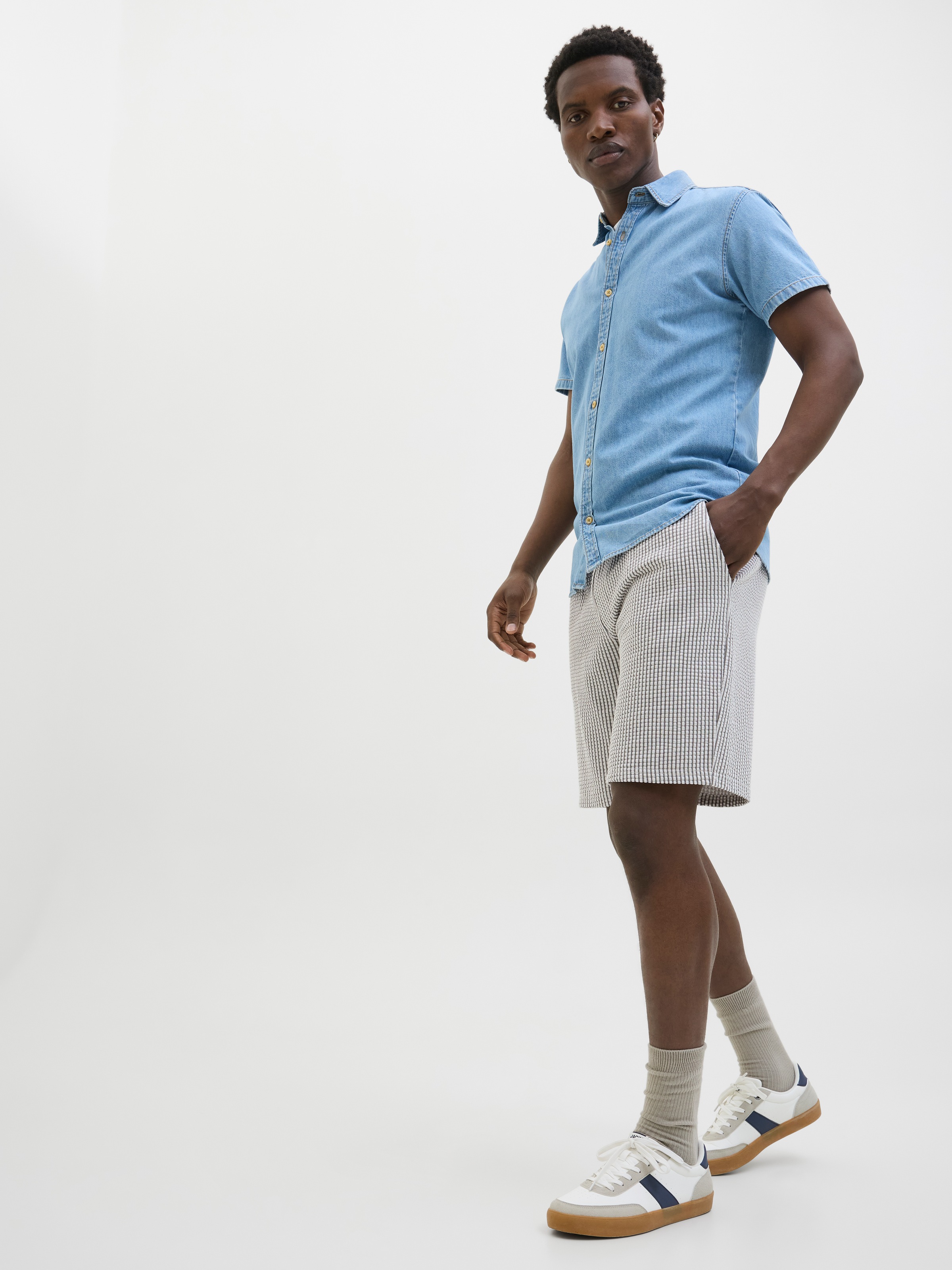 Jack & Jones 3/4-Sweathose »JPSTJAIDEN MAY JOGGER SHORTS MID SN«