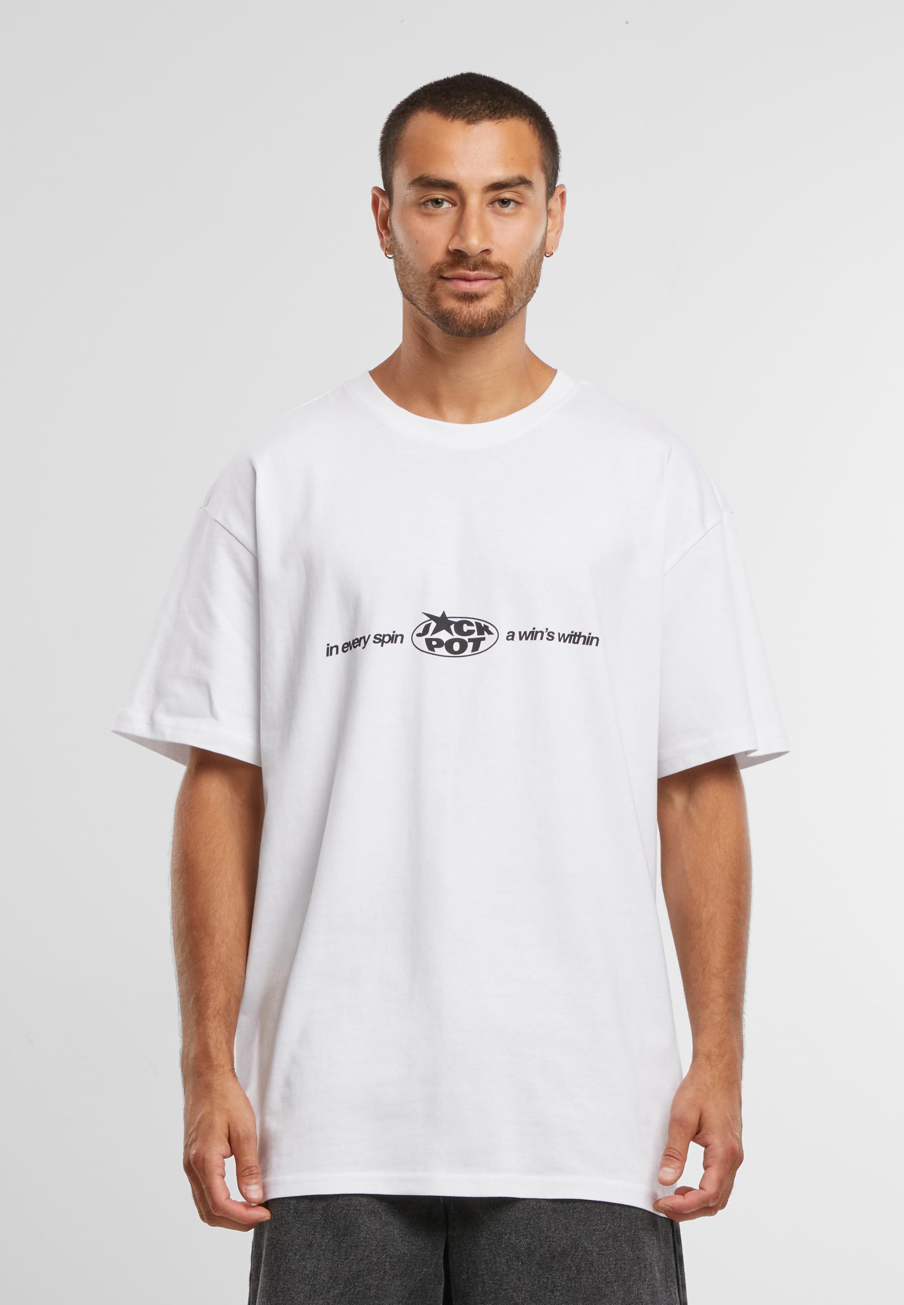 MisterTee T-Shirt »MisterTee Every Spin Wins Tee«, (1 tlg.)