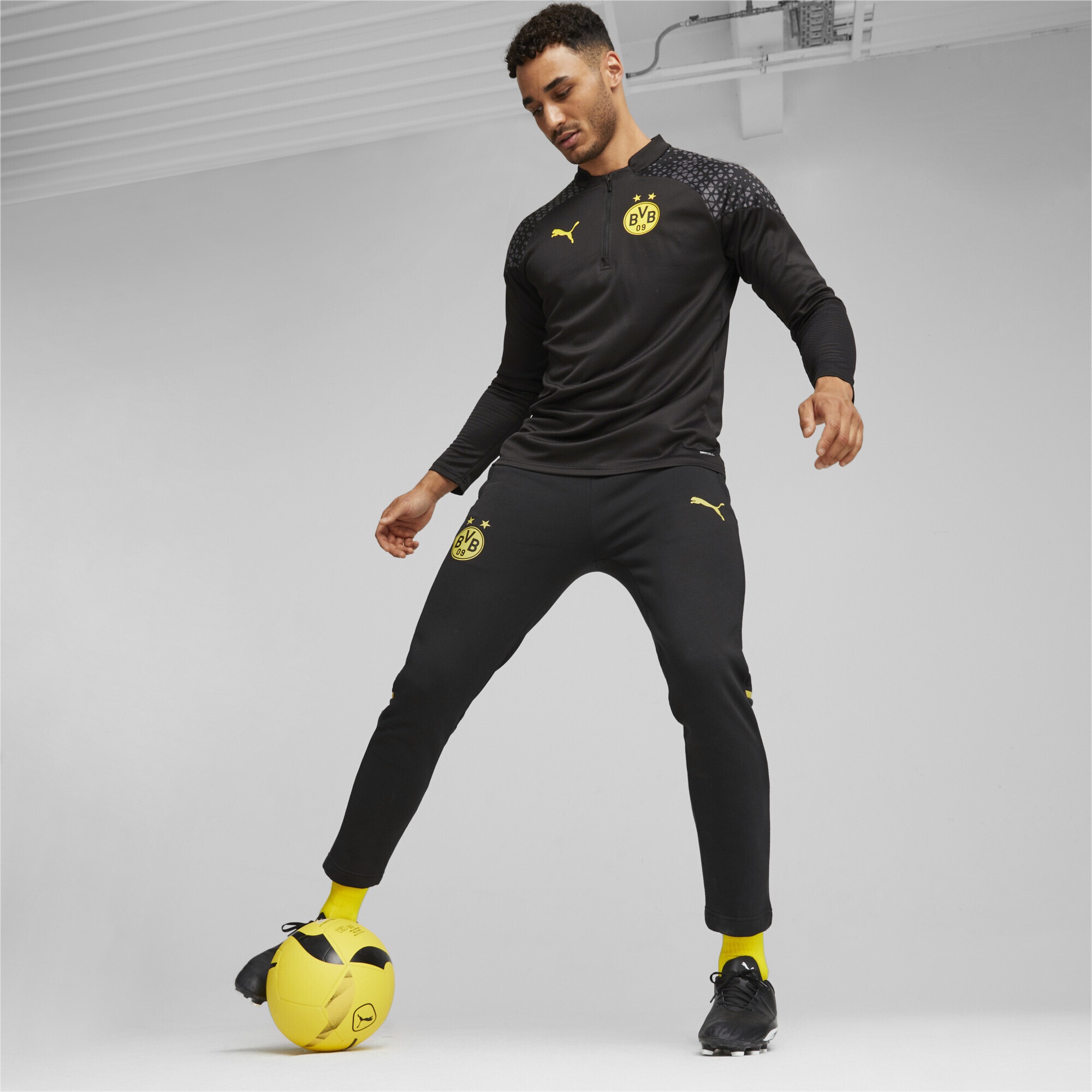 PUMA Sporthose »Borussia Dortmund Football Casuals Hose Herren«