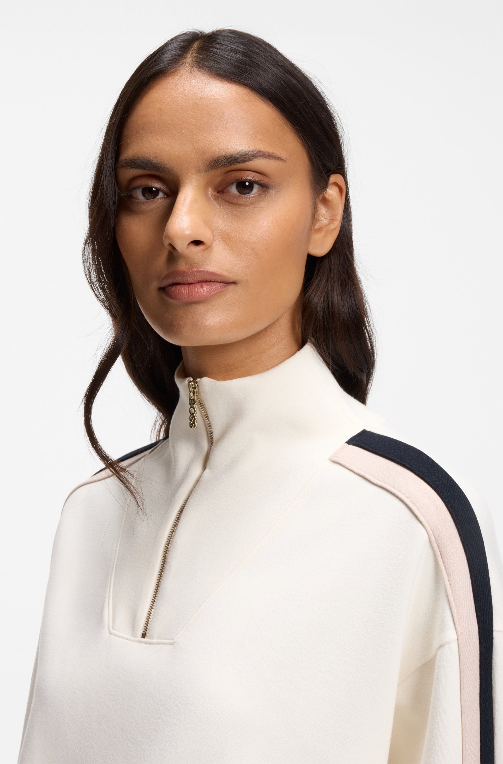 BOSS Sweatshirt »Mirage«, mit kontrastierenden Streifen
