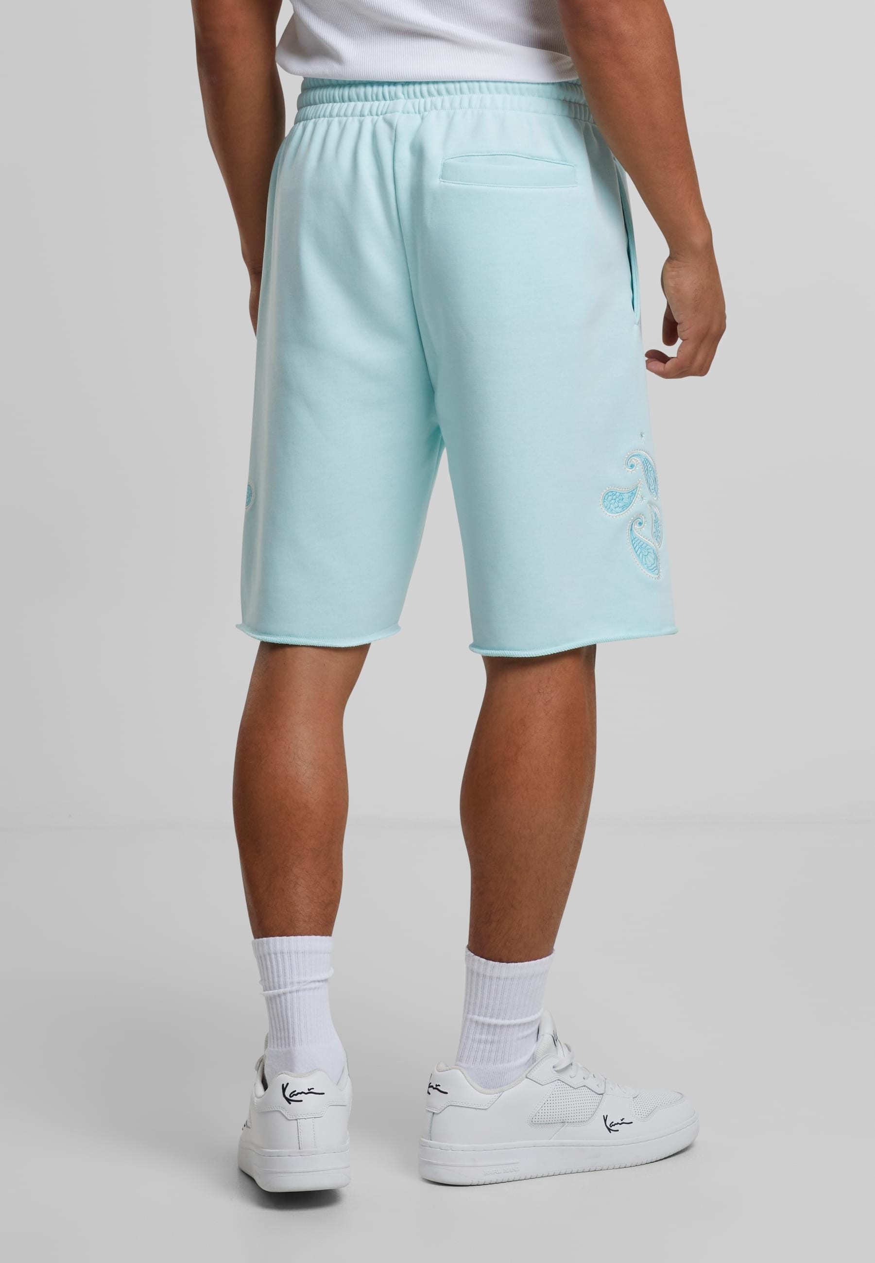 Karl Kani Shorts »Karl Kani Retro Paisley Sweat Shorts«, (1 tlg.)