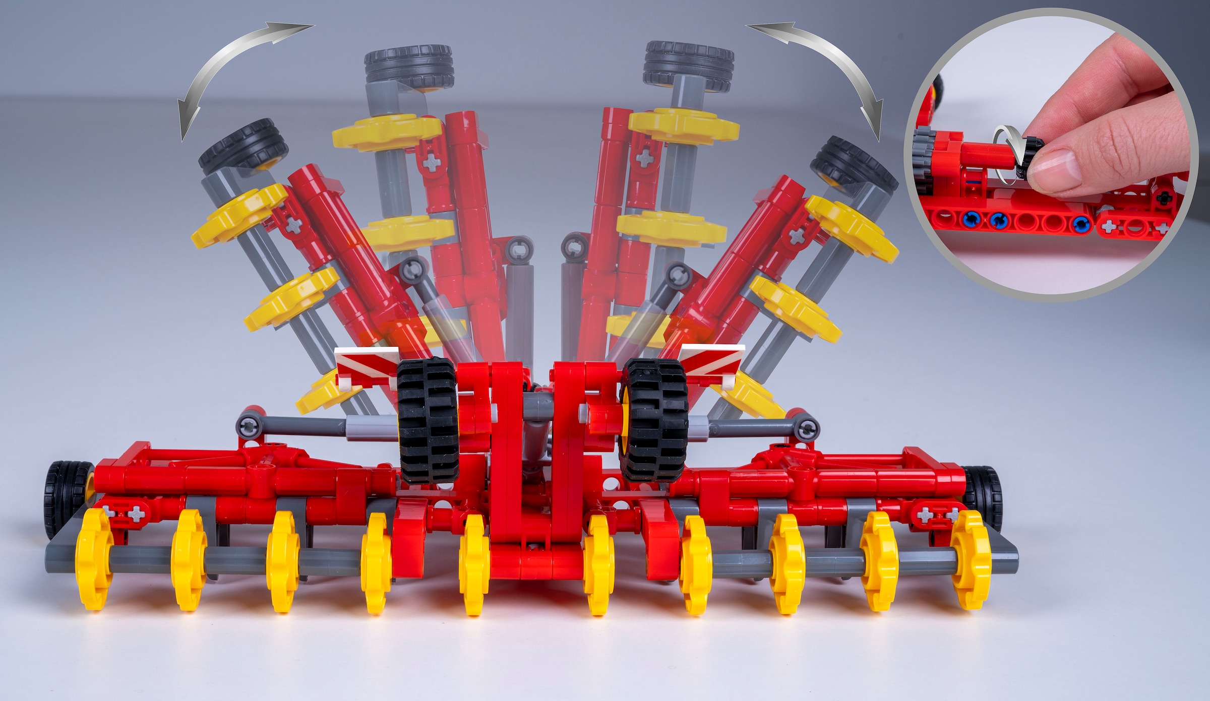 Jamara Konstruktions-Spielset »CaDA, Claas Xerion 5000 Trac TS 1:32 Bricks«, (1336 St.)