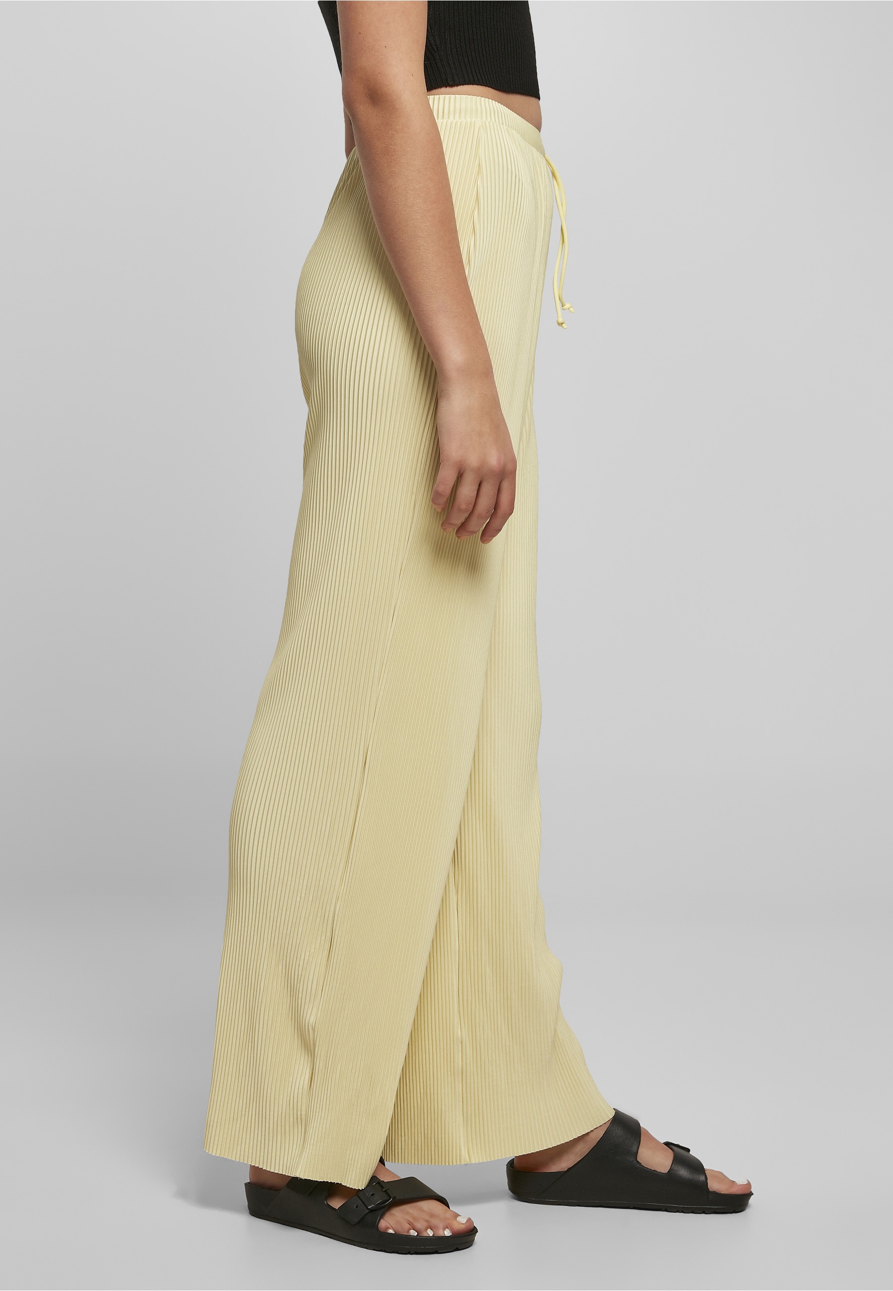 URBAN CLASSICS Stoffhose »Urban Classics Damen Ladies Plisse Pants«