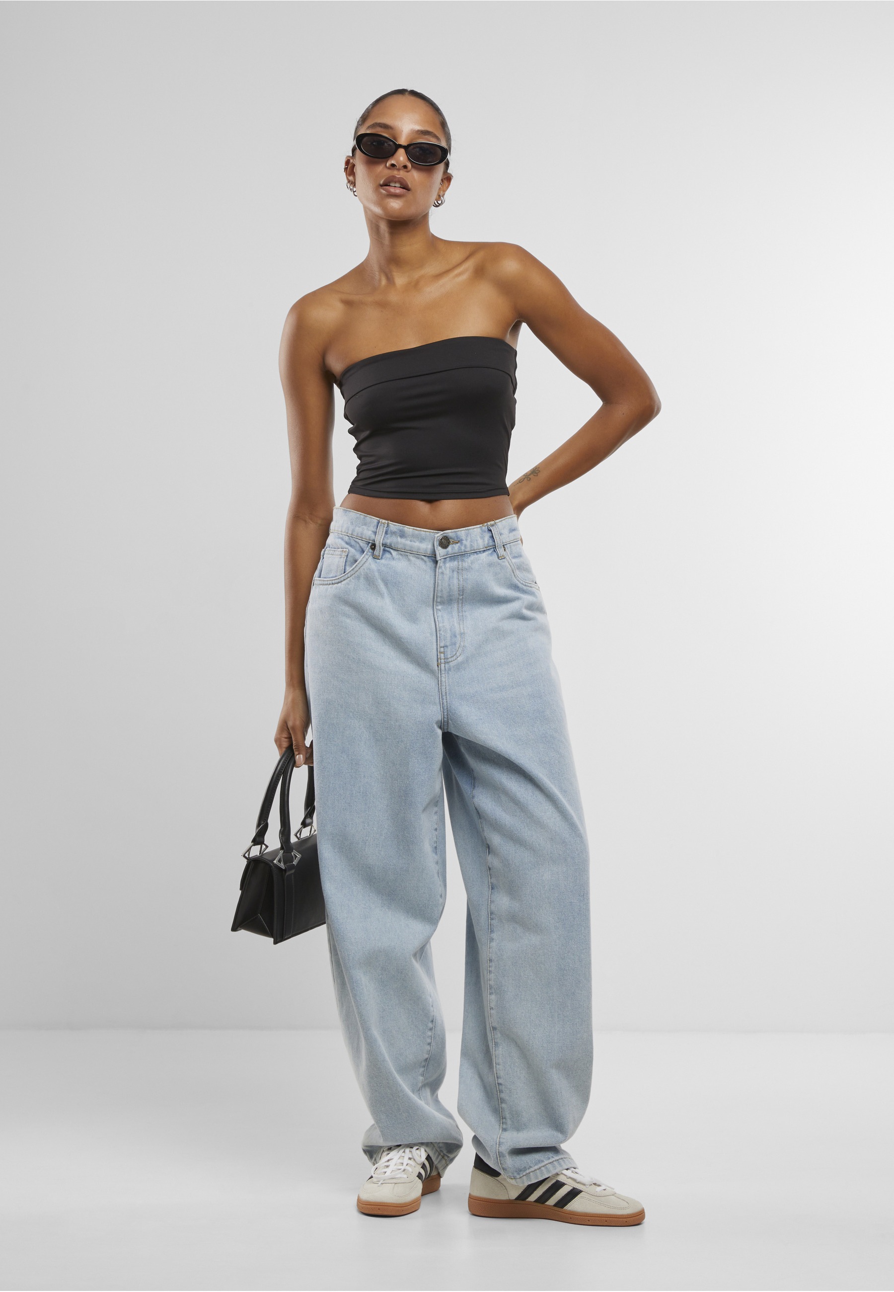 URBAN CLASSICS Kurzarmshirt »Urban Classics Ladies Bandeau Cropped Top« 1