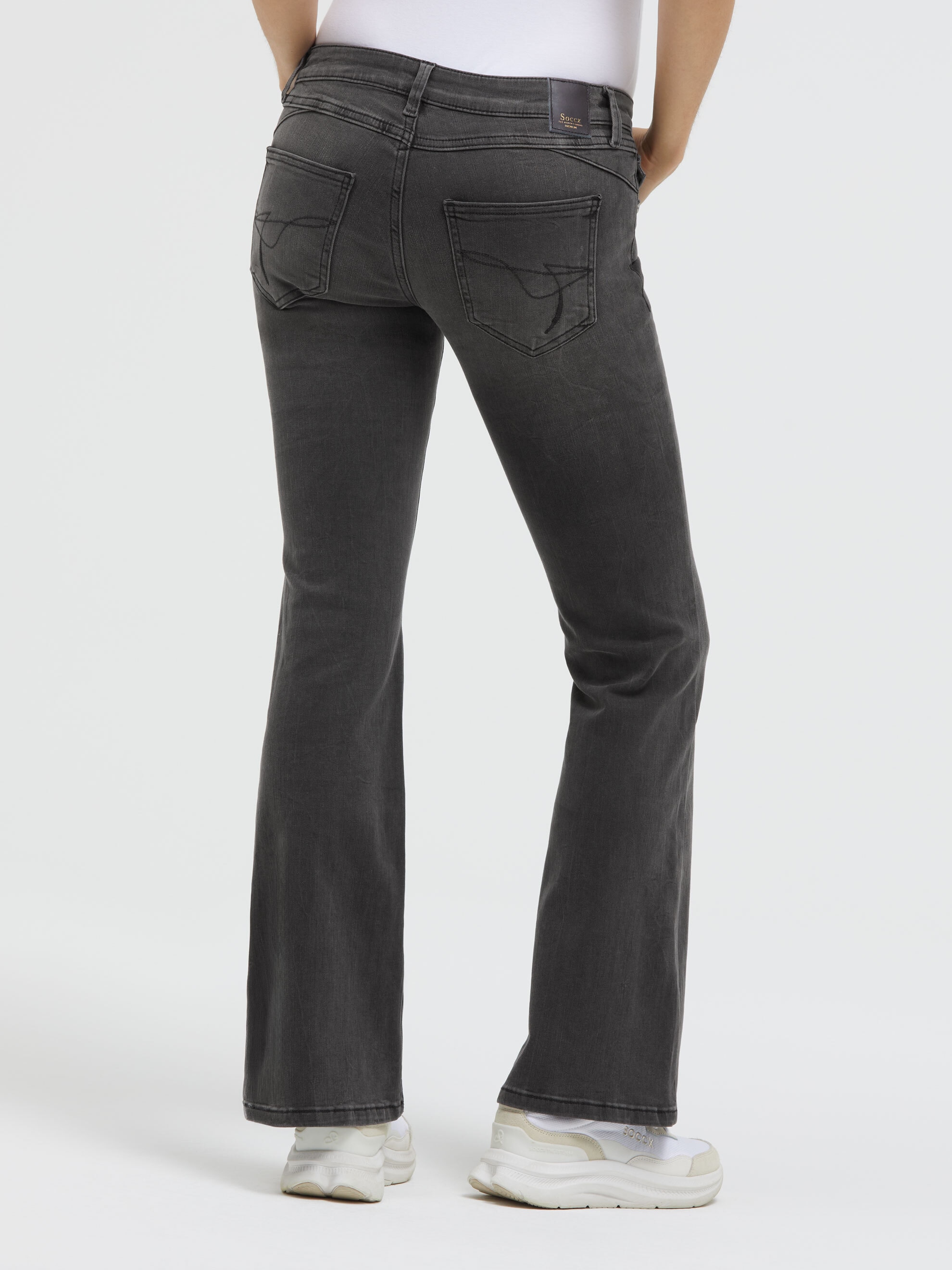 SOCCX Slim-fit-Jeans mit ausgestelltem Bein