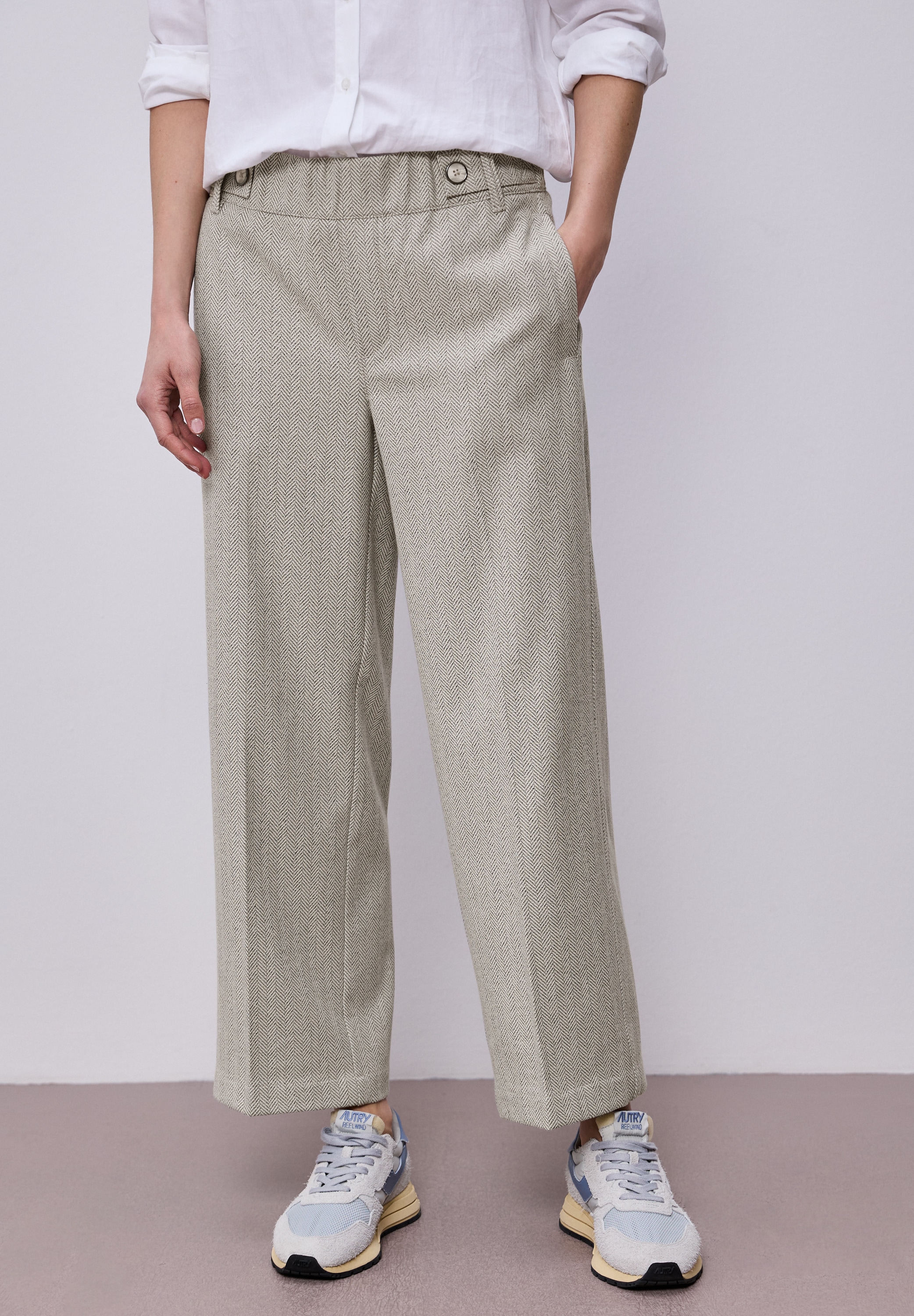 STREET ONE Stoffhose High Waist