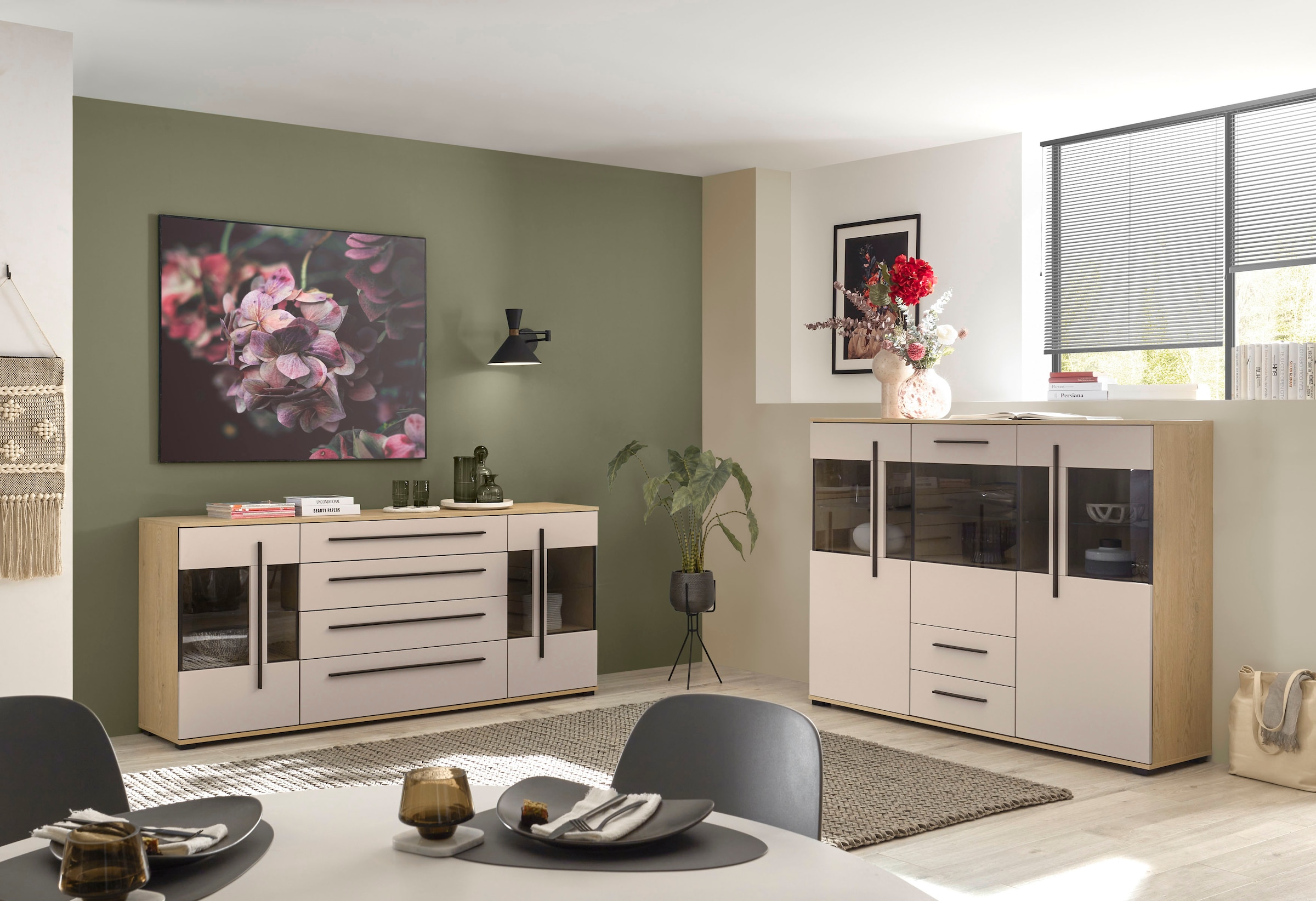 Home affaire Highboard »Cantara, moderner Schrank, Vitrine in Eiche Dekor, Weiß oder Kaschmir« schwarze Stangengriffe, ausreichend Stauraum, vielseitig einsetzbar