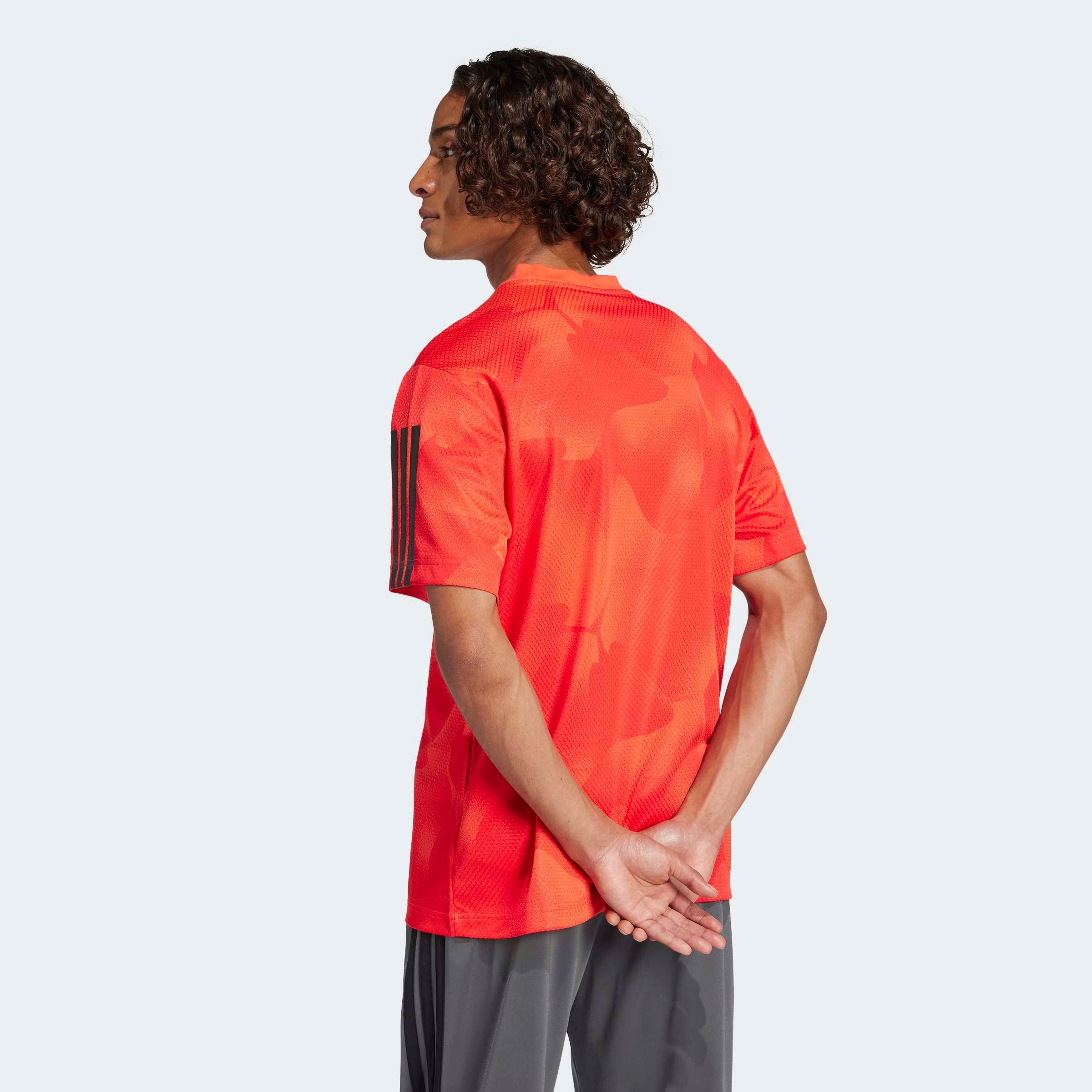 adidas Sportswear T-Shirt »M TIRO NP TEE« sportlicher Schnitt, kurze Ärmel, mit Grafik und Allover-Print