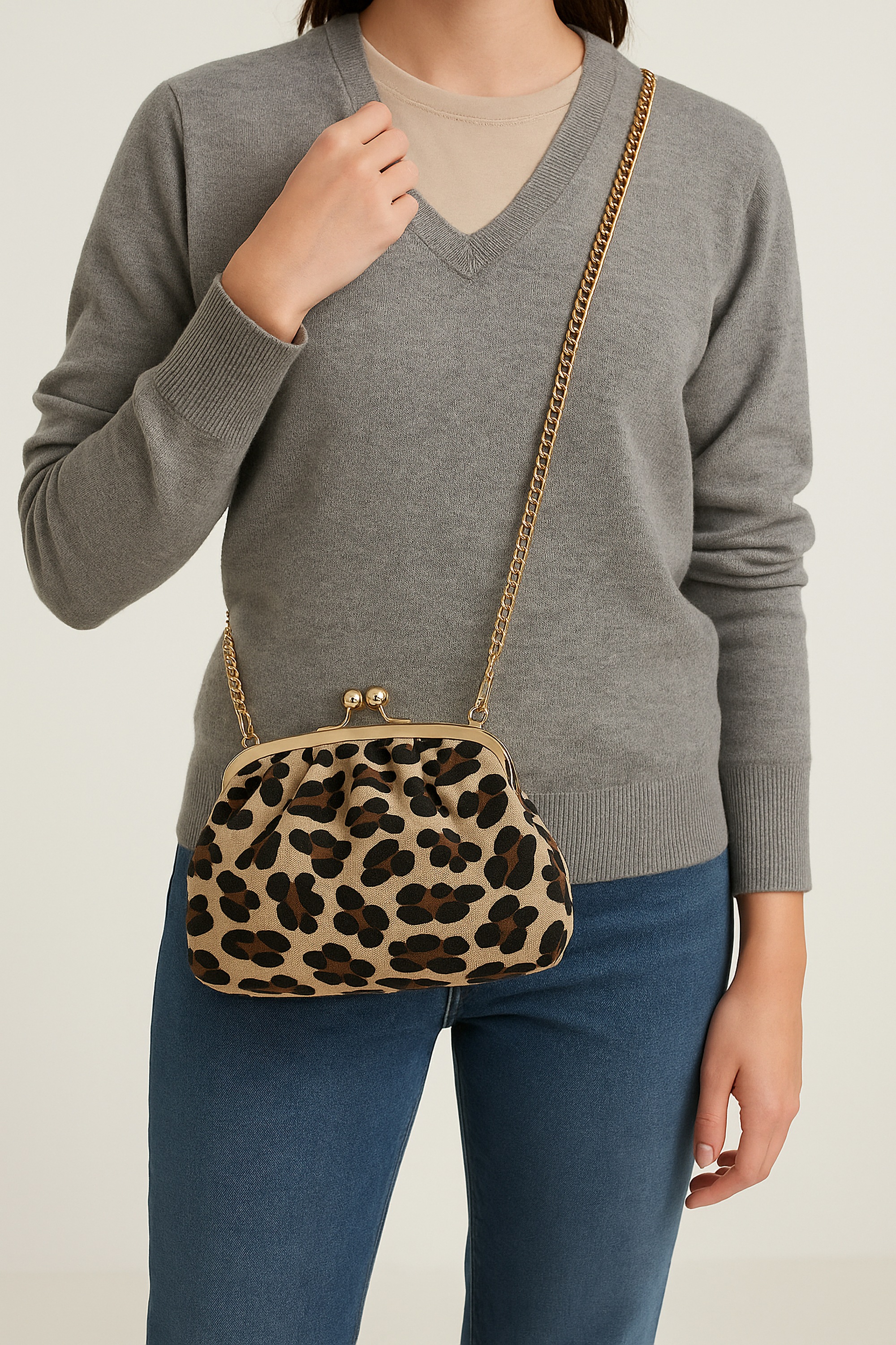 COLLEZIONE ALESSANDRO Umhängetasche "Leo Purse" günstig online kaufen