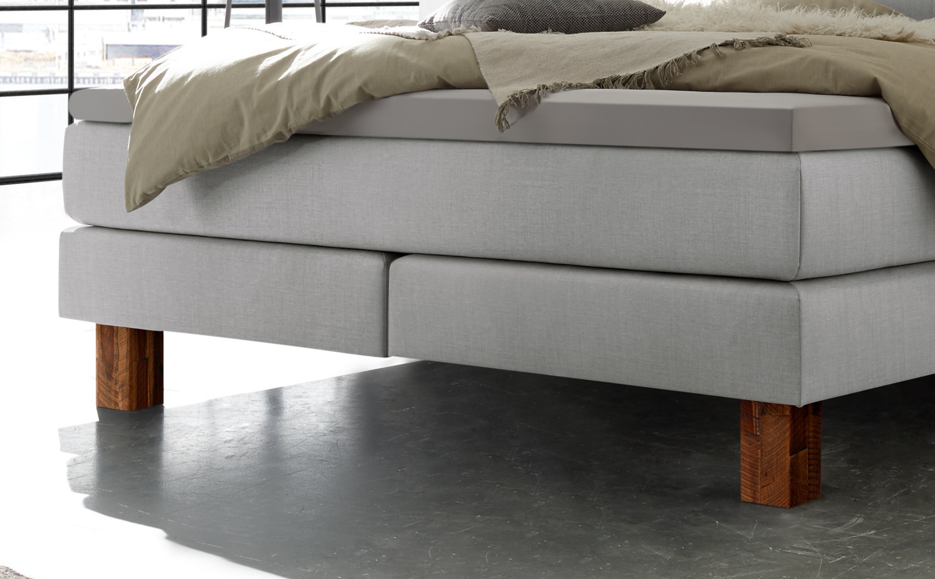 HASENA Boxspringbett Memphis, im Vintagelook, Massivholz-Umrandung, Tonnentaschen-Federkernmatratze