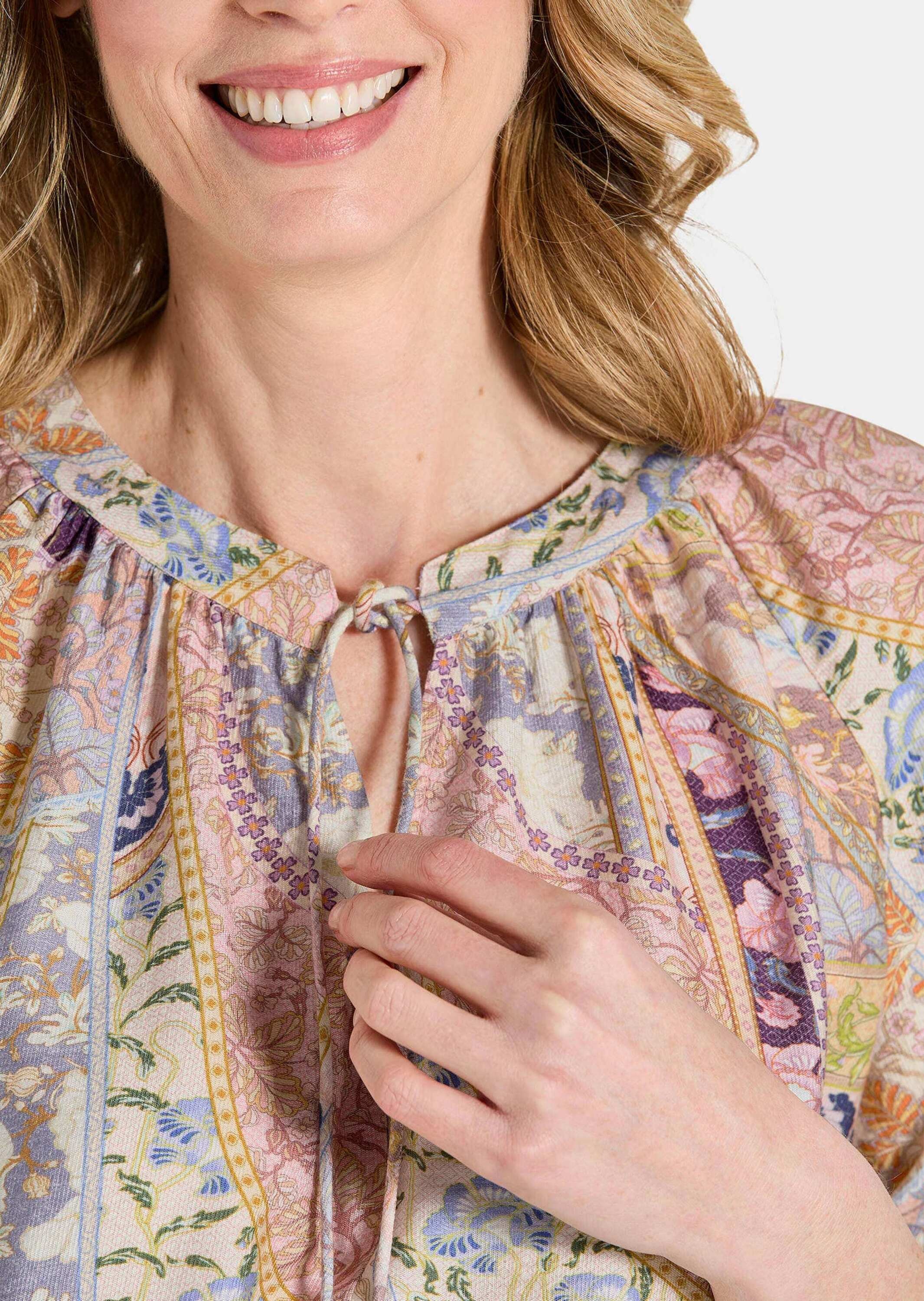 Goldner Schlupfbluse Patch Print Beige 21 3