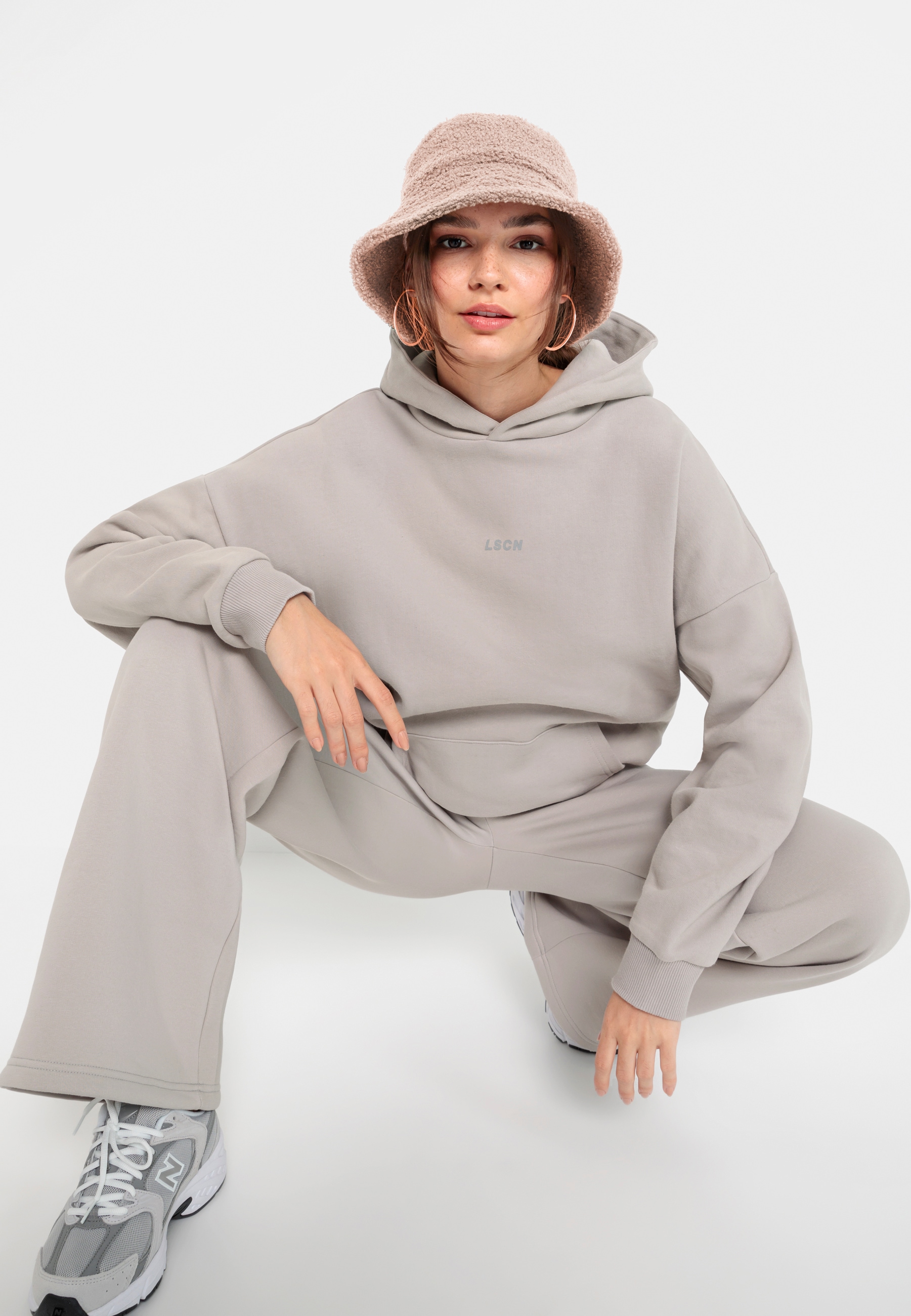 LSCN by LASCANA Fischerhut, Outdoorhut Bucket Hat aus Teddy