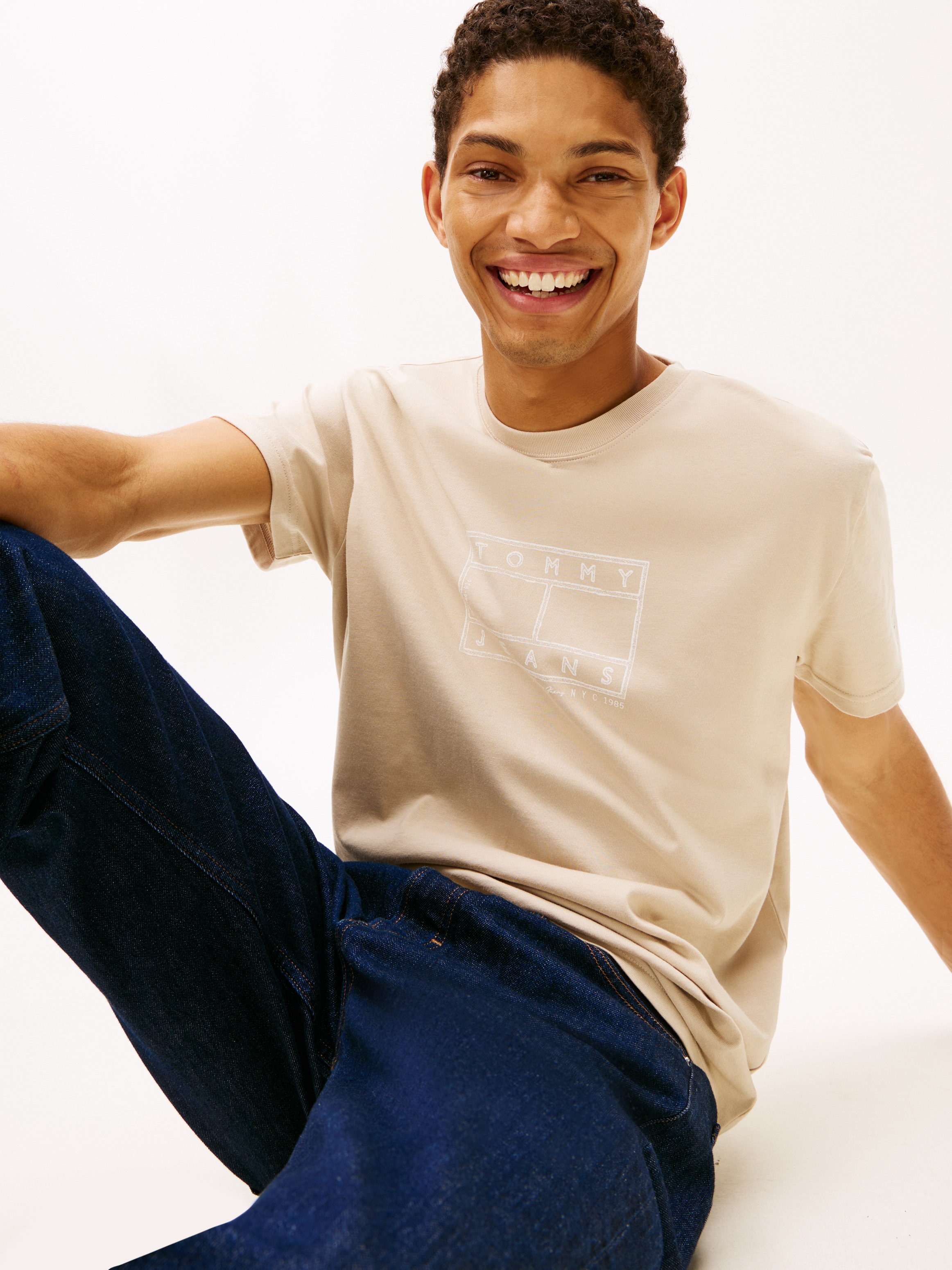 Tommy Jeans T-Shirt "TJM CENTER FLAG" mit Stempel-Logo, regular fit, Rundha günstig online kaufen