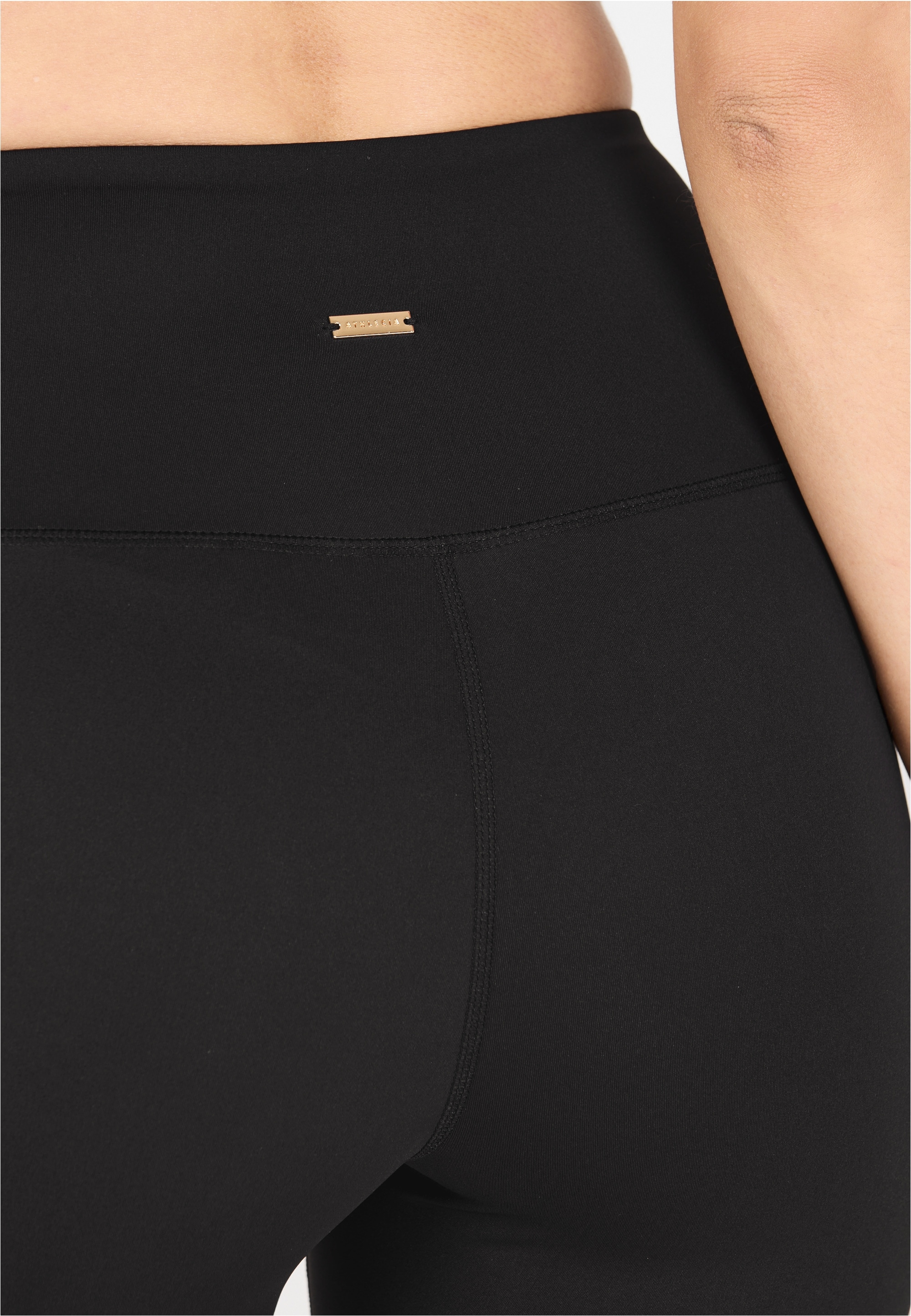 ATHLECIA Shorts »Aliya«, Mit Quick-Dry-Funktion