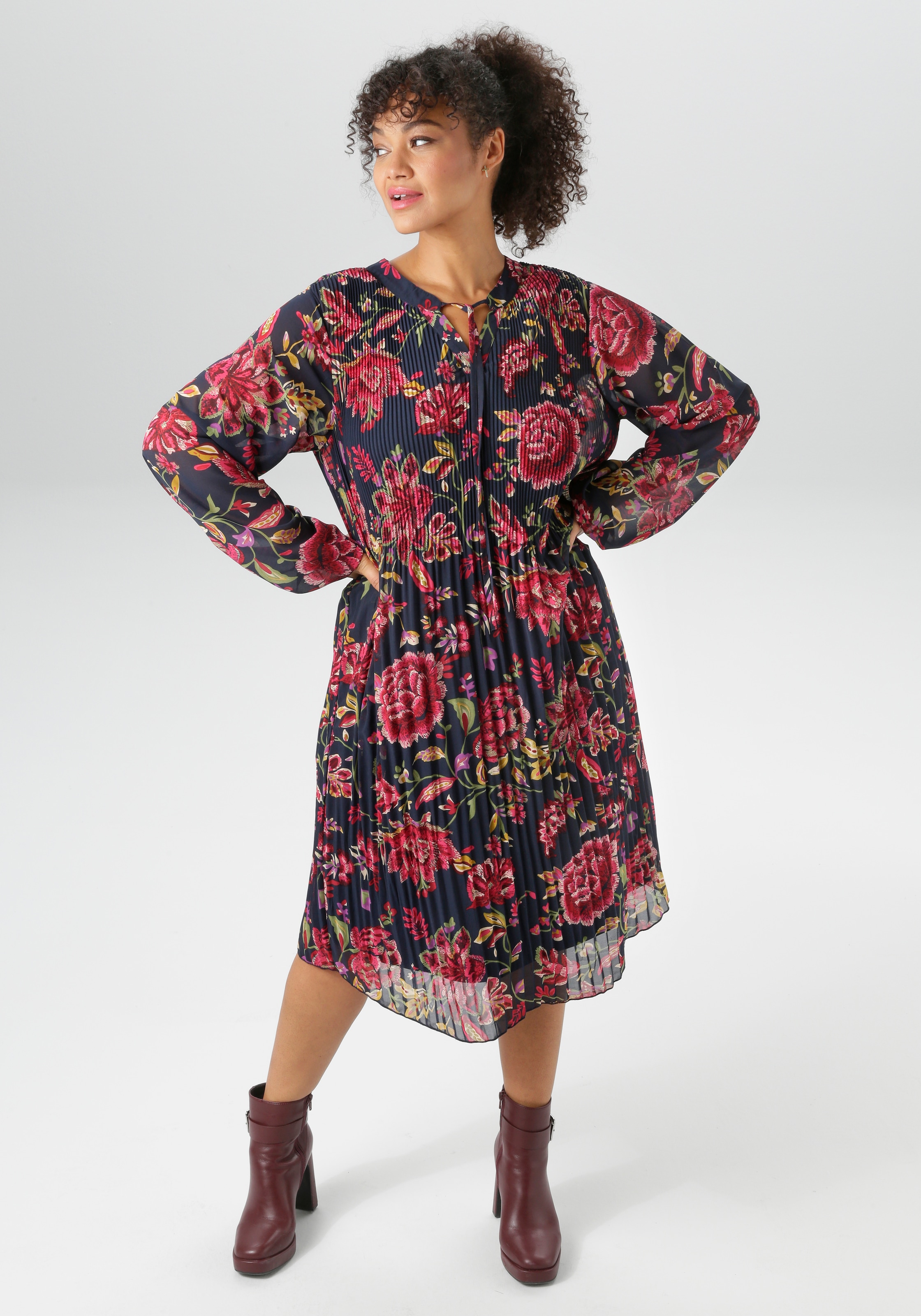 Aniston PLUS Sommerkleid, in Alloverprint - NEUE KOLLEKTION günstig online kaufen