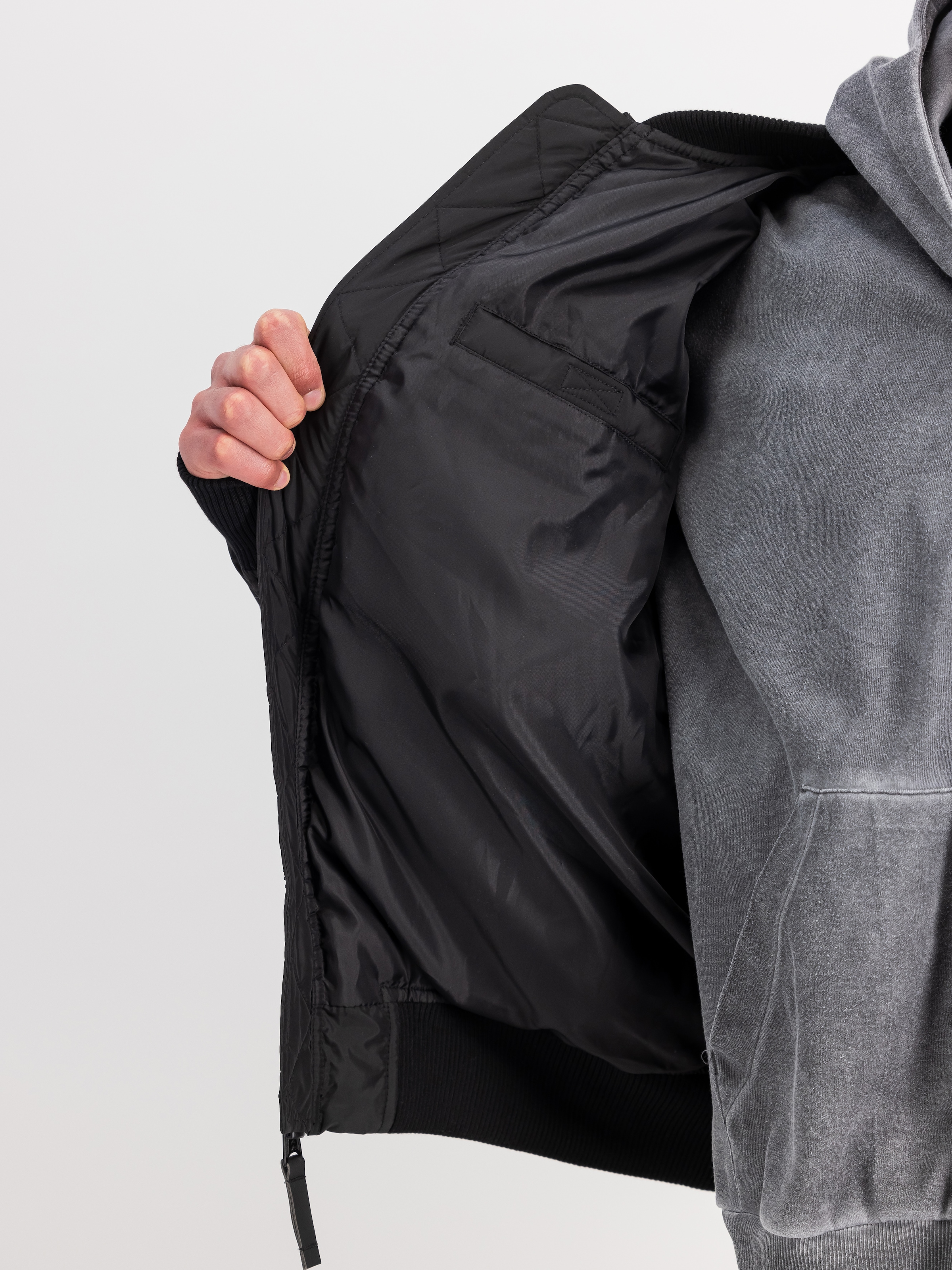 Alpha Industries Steppjacke »MA-1 Logo Puffer«, ohne Kapuze