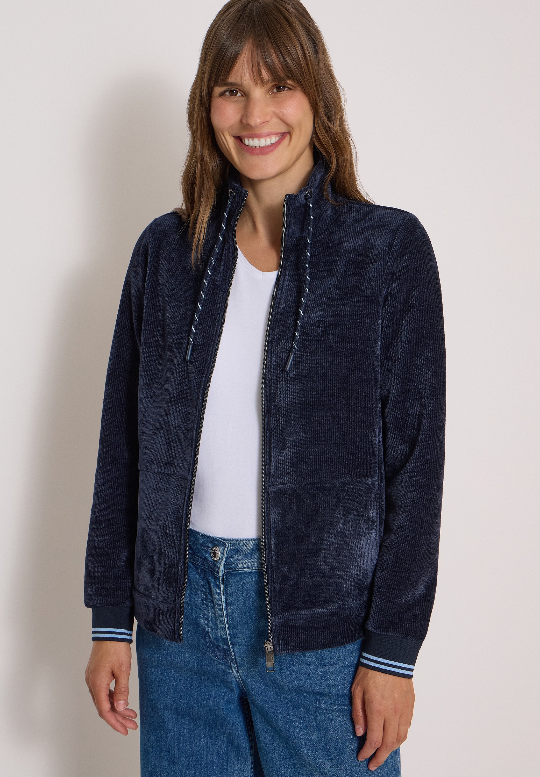 Cecil Cardigan mit Stehkragen
