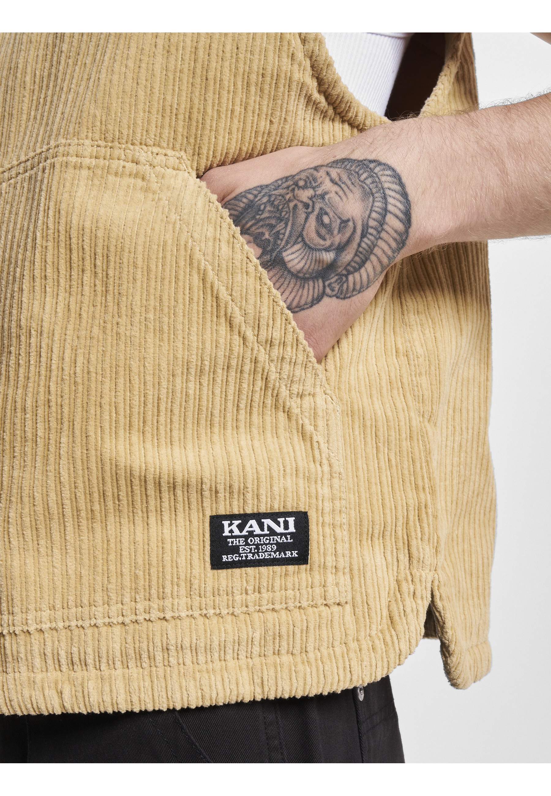 Karl Kani Steppweste »Karl Kani Herren KU233-006-1 KK Chest Signature Corduroy Vest« 1