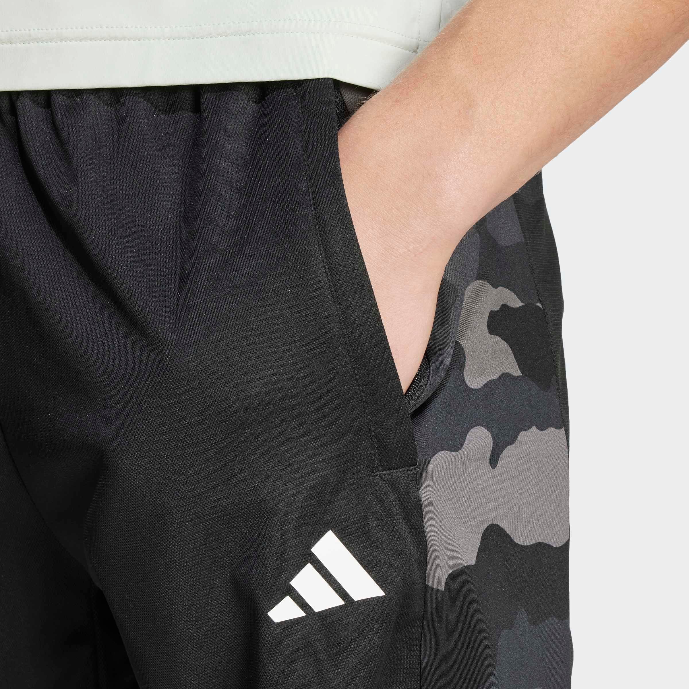 adidas Performance Shorts »CAMO SHORT«, (1 tlg.)