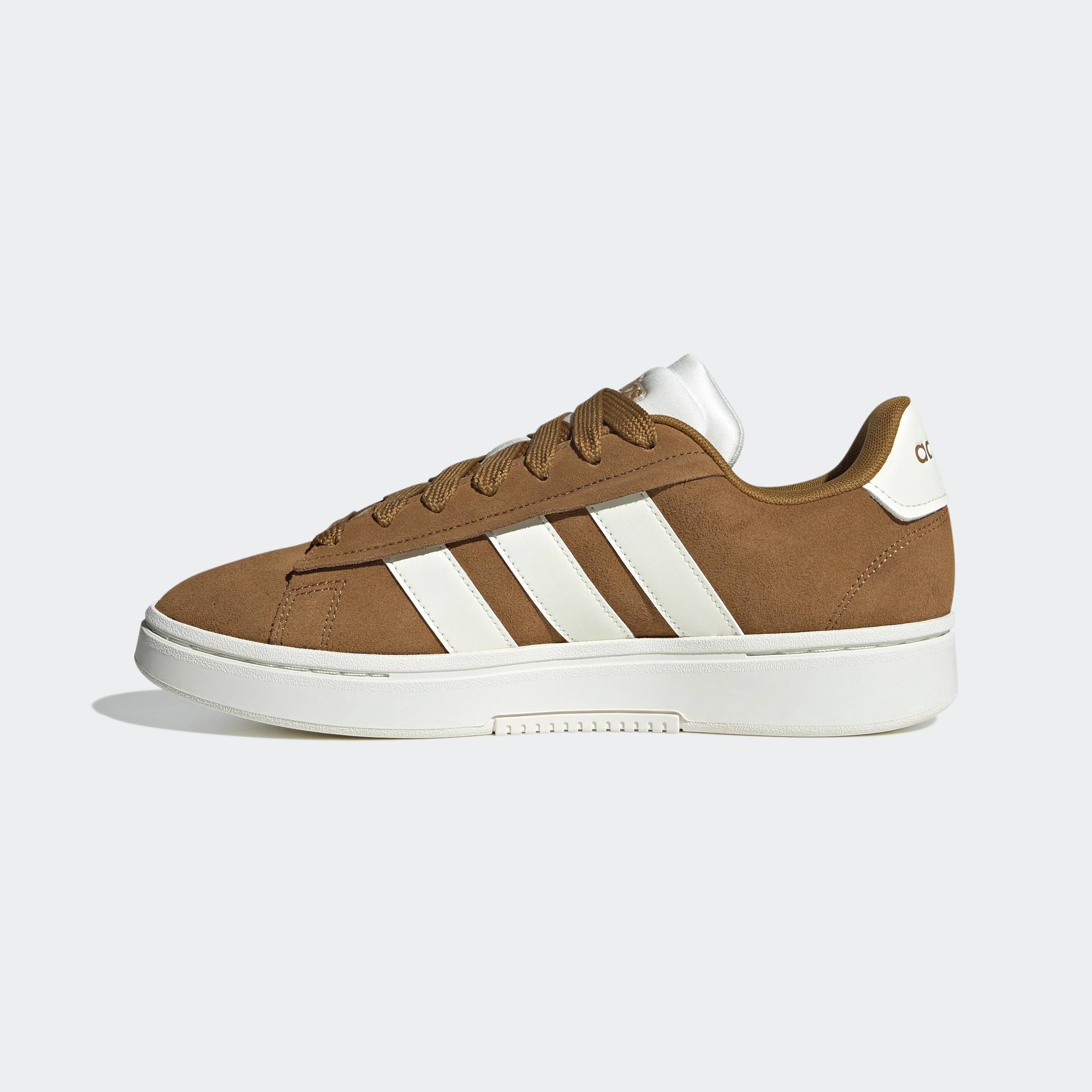 adidas Sportswear Sneaker »GRAND COURT ALPHA«, Design inspiriert vom adidas Campus 00