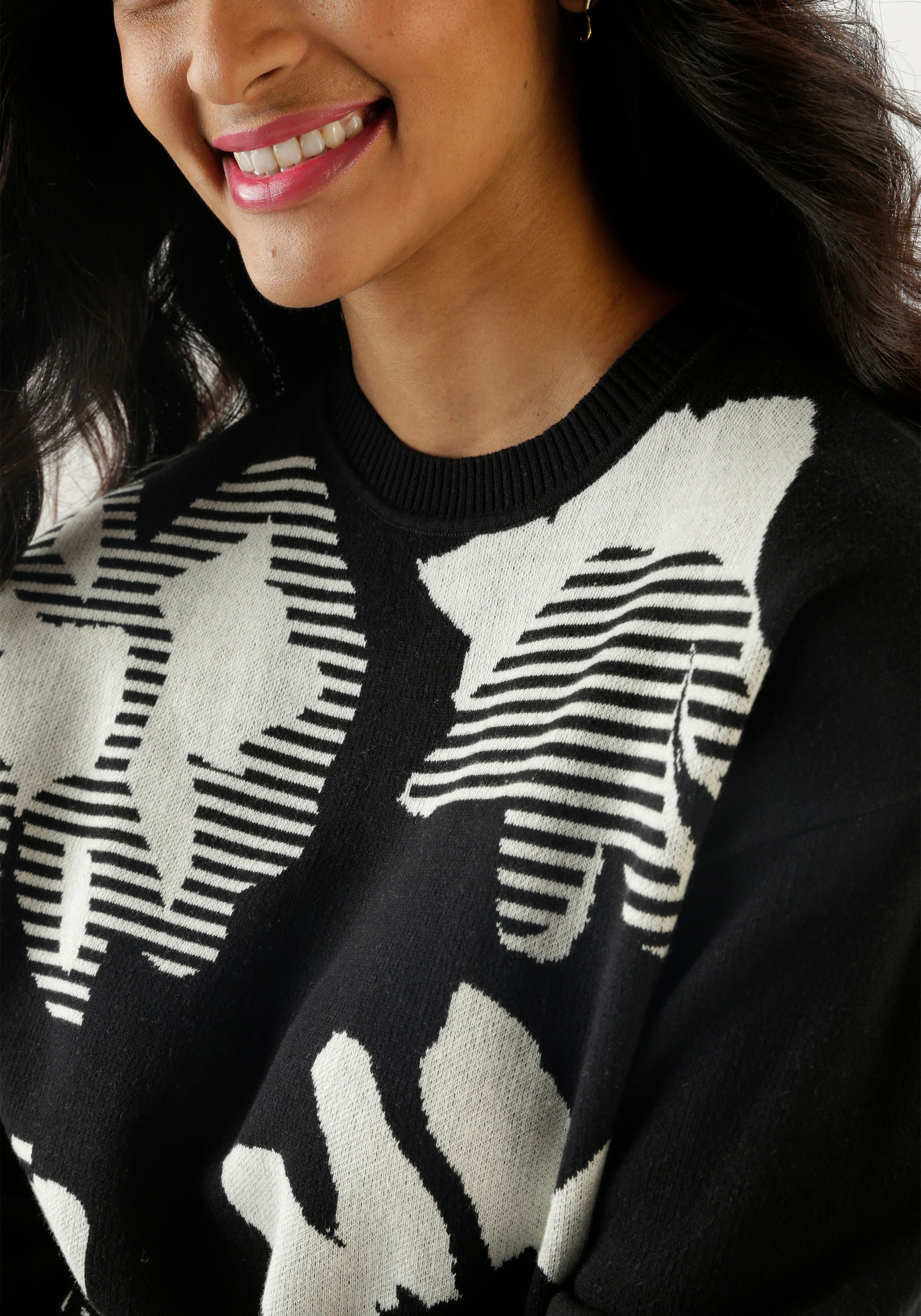 Thumbnail - Aniston SELECTED Strickpullover, mit trendiger und großflächiger Jacquardmusterung