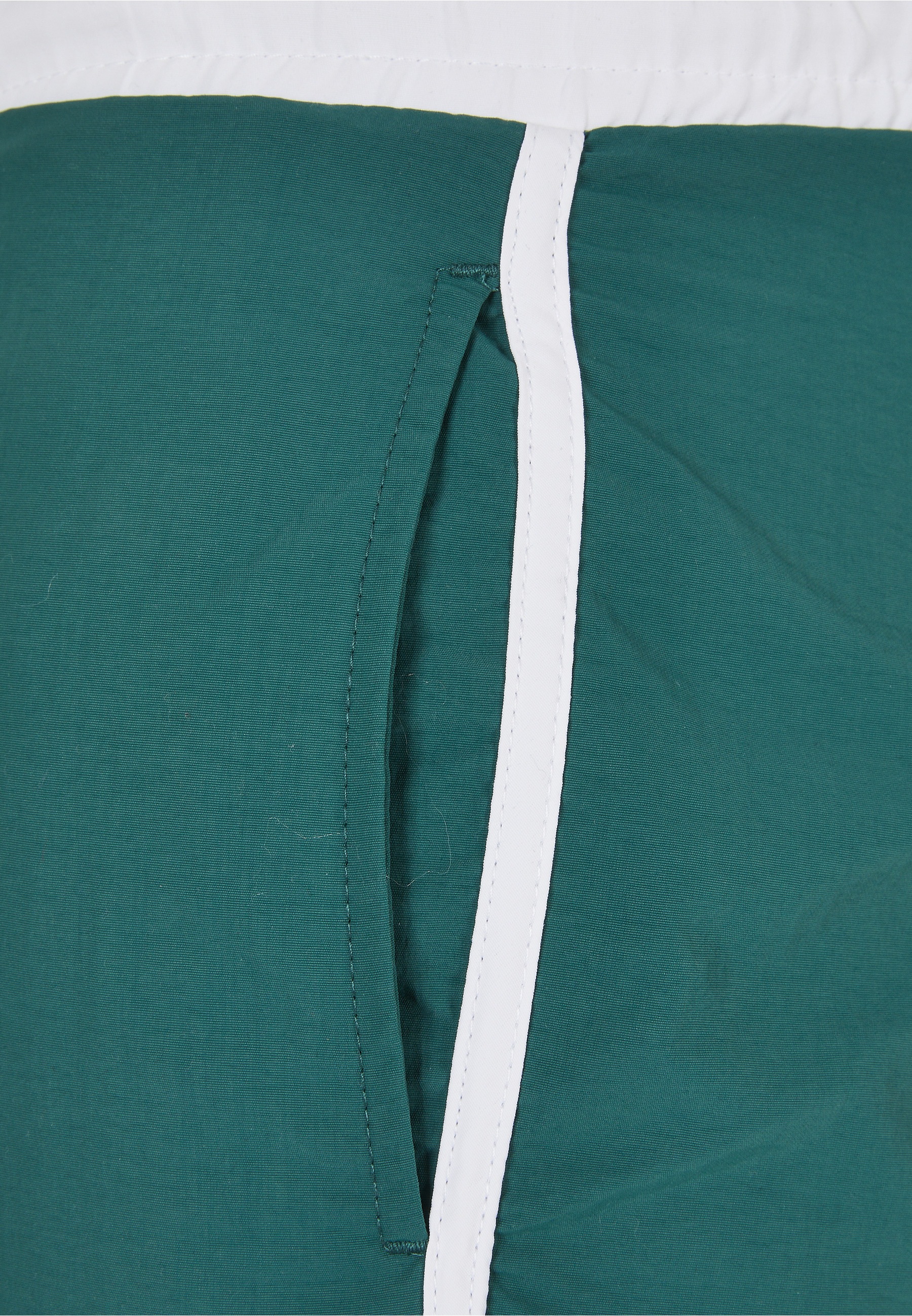 Urban Classics Retro Swimshorts White/Green 4XL 2