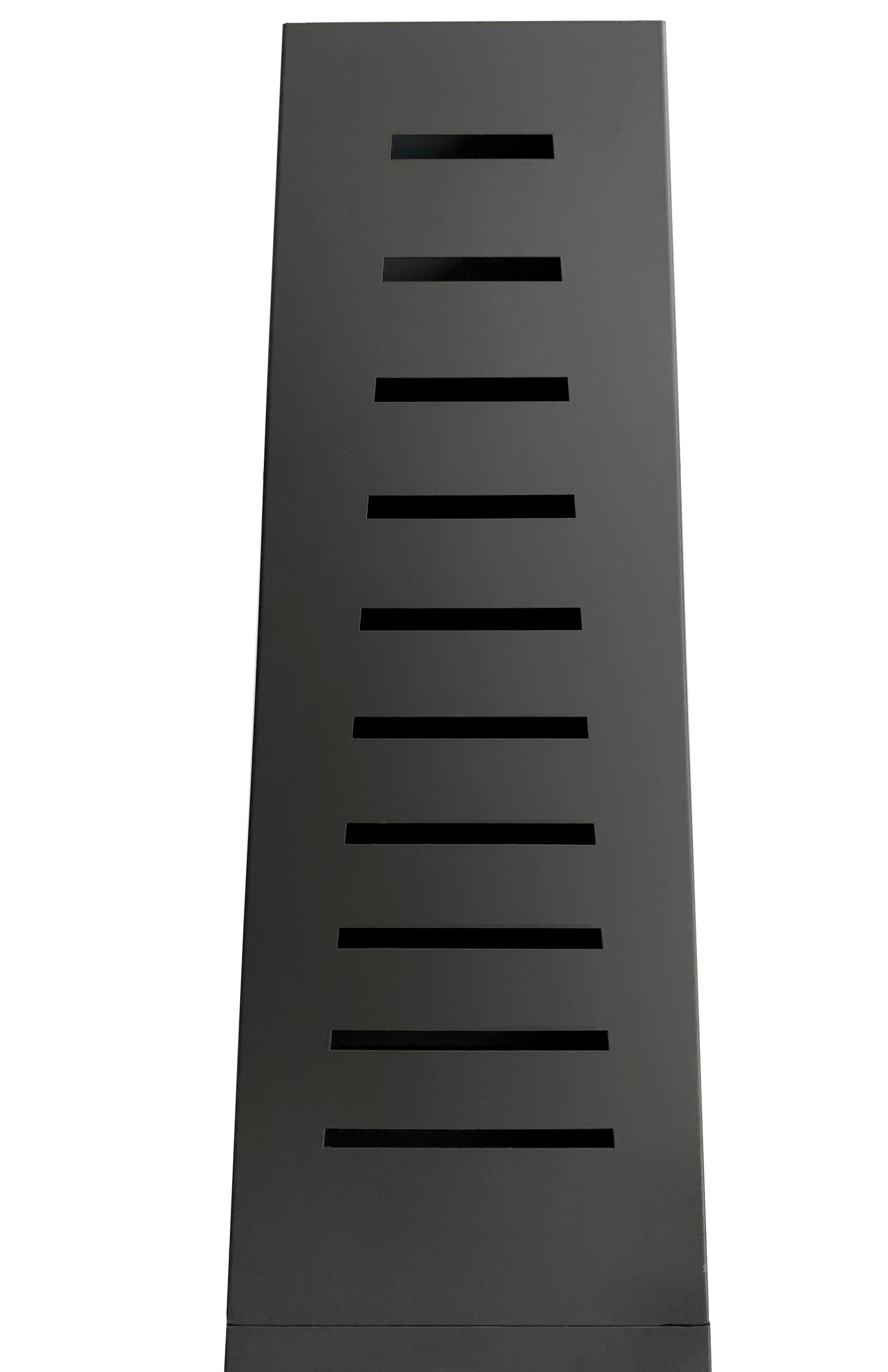 Tepro Feuerstelle »Bainbridge«, Pyramidenkamin mit Brennholzregal, BxLxH: 36x36x150 cm