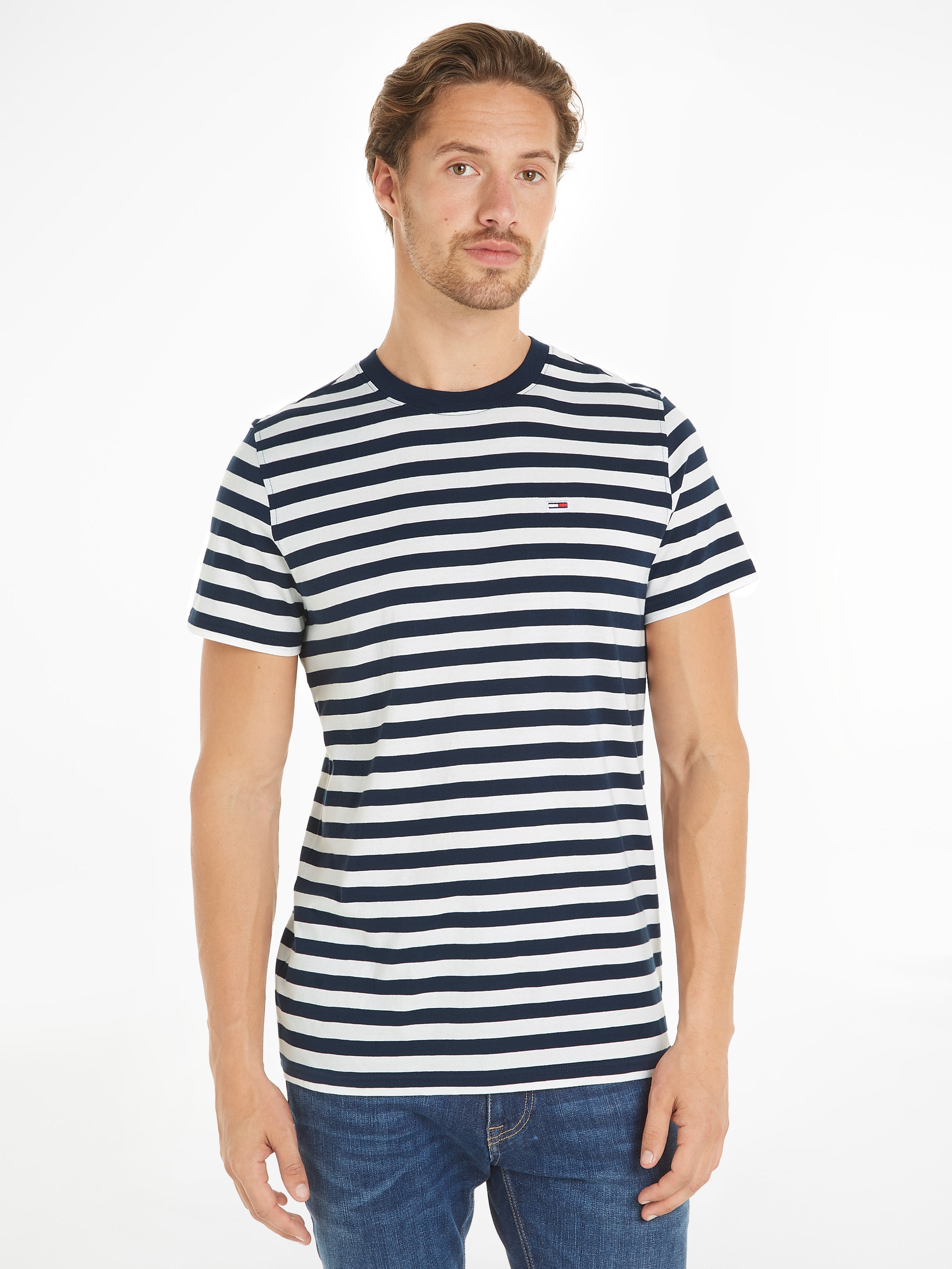 Tommy Jeans Rundhalsshirt "TJM SLIM ENTRY STP TEE", mit Logostickerei