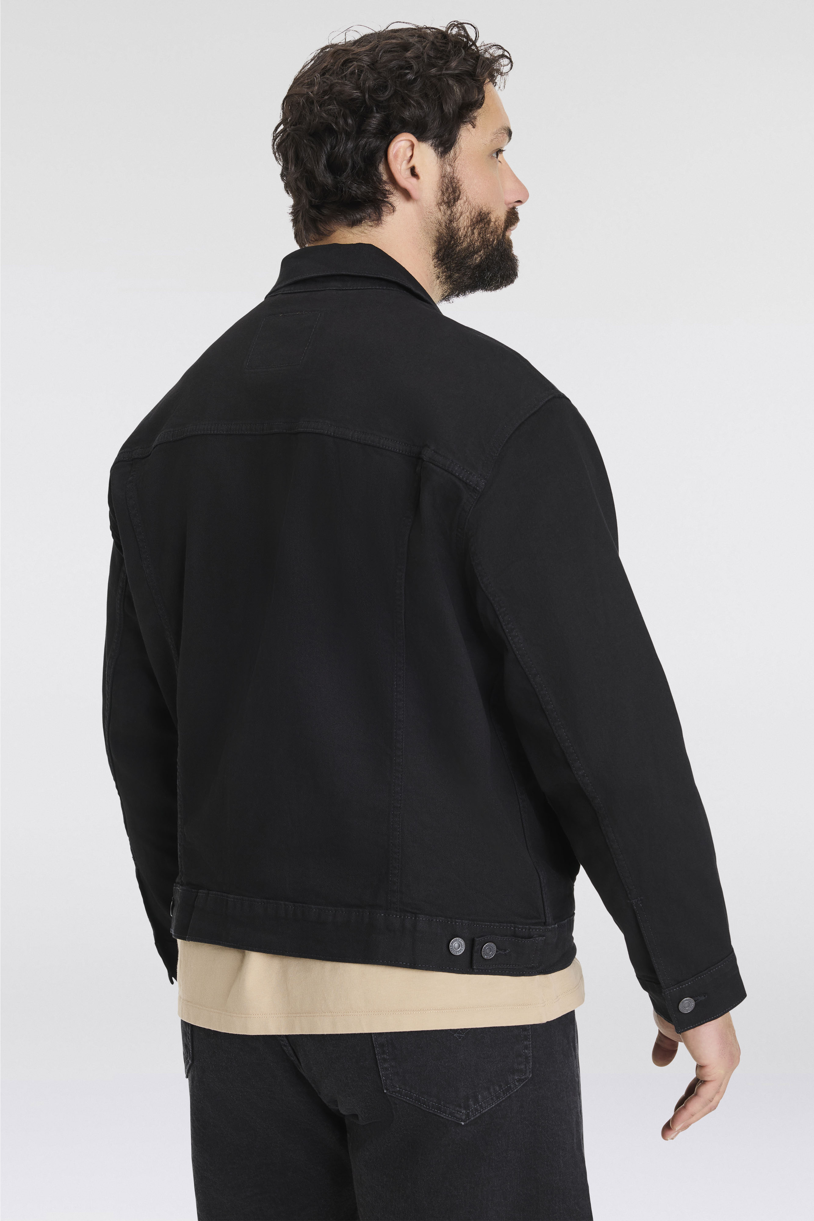 Thumbnail - Levis Plus Jeansjacke "BIG TRUCKER", ohne Kapuze, mit Knopfleiste und Brusttaschen