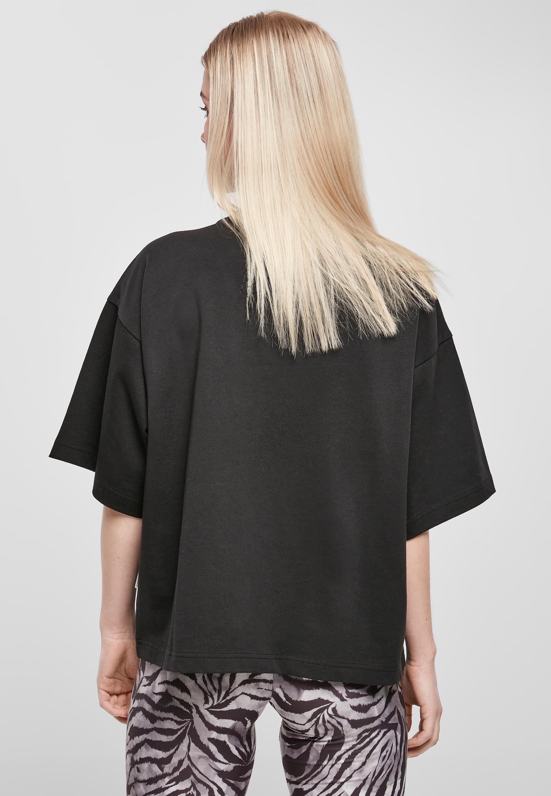 URBAN CLASSICS Kurzarmshirt »Urban Classics Damen Ladies Organic Heavy Tee«, (1 tlg.)